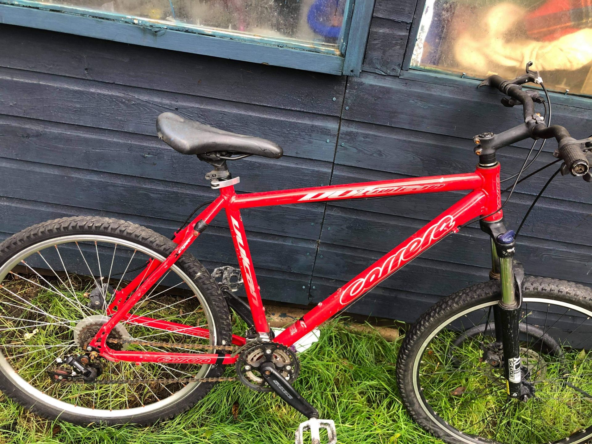 Men’s Carrera Mountain Bike, Red - Image 2 of 2