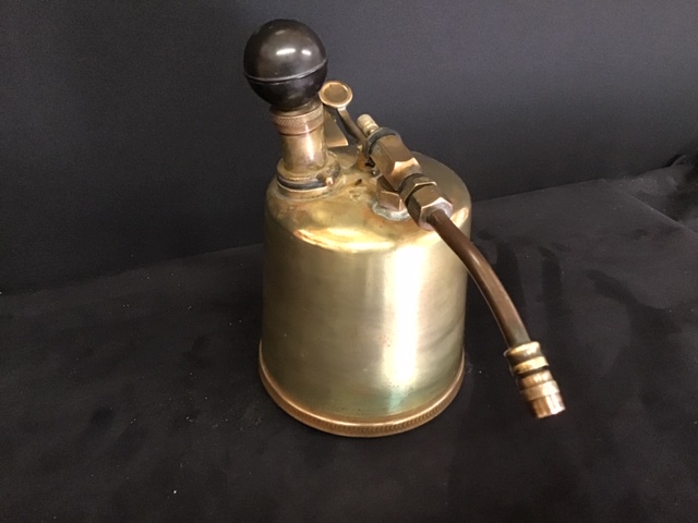 Antique brass greenhouse sprayer - Image 2 of 2