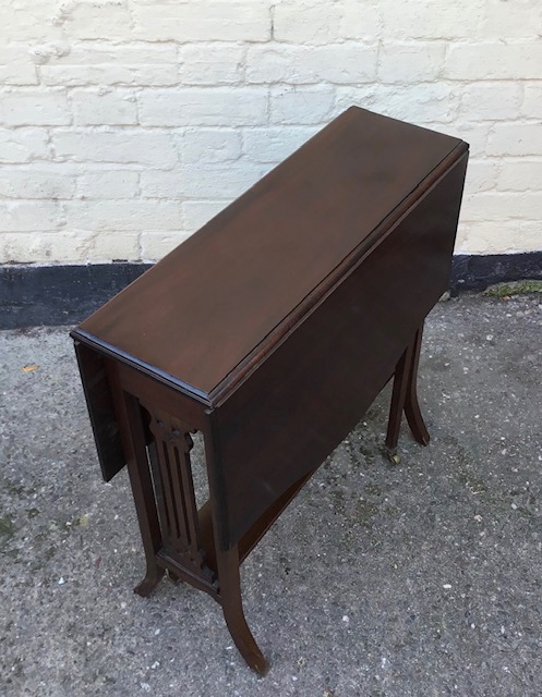 Antique Edwardian Mahogany sutherland table - Image 2 of 4