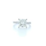 18ct White Gold Princess Cut Diamond Ring 5.13 (4.33) Carats