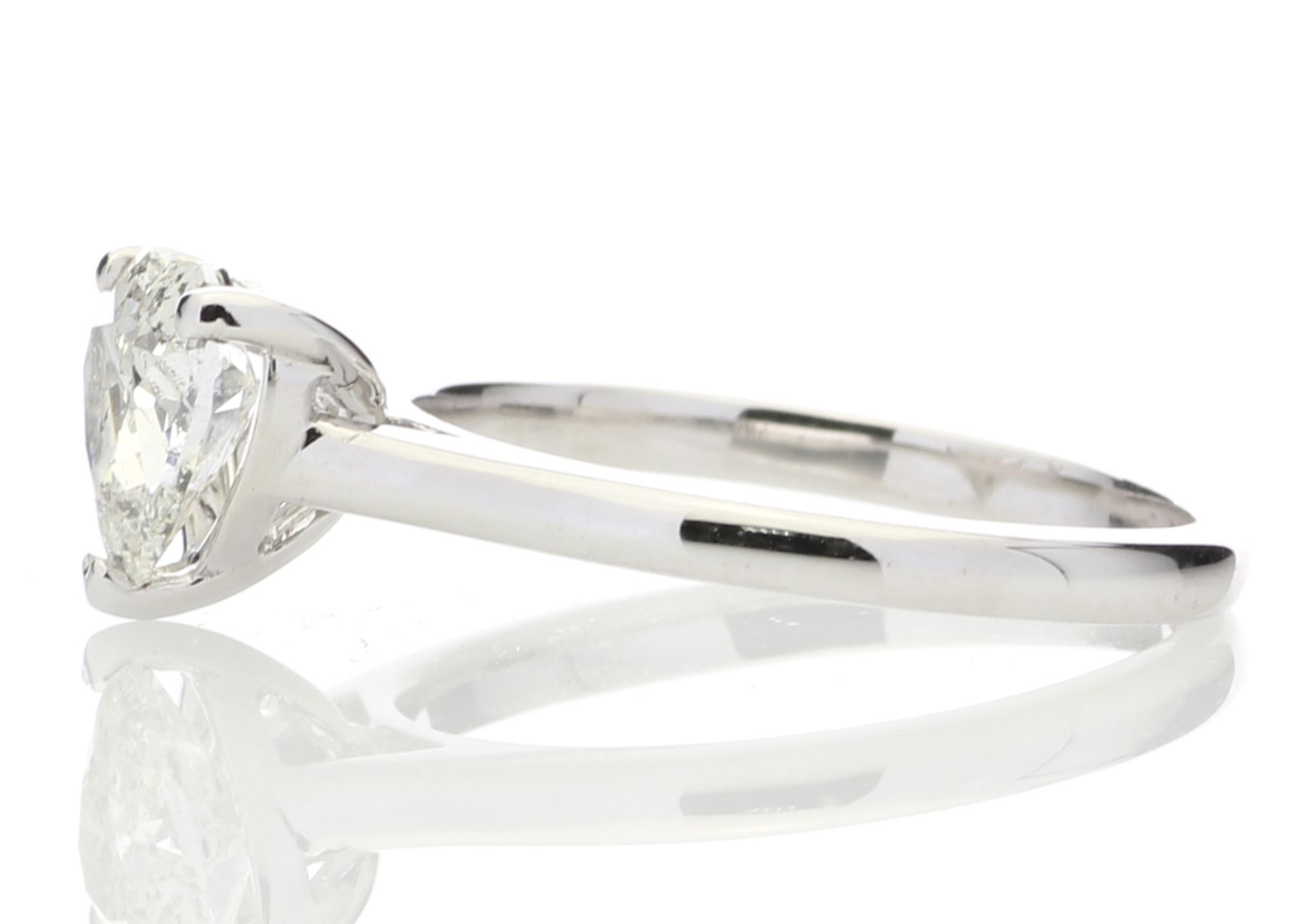 18ct White Gold Single Stone Heart Cut Diamond Ring 1.04 Carats - Image 3 of 5