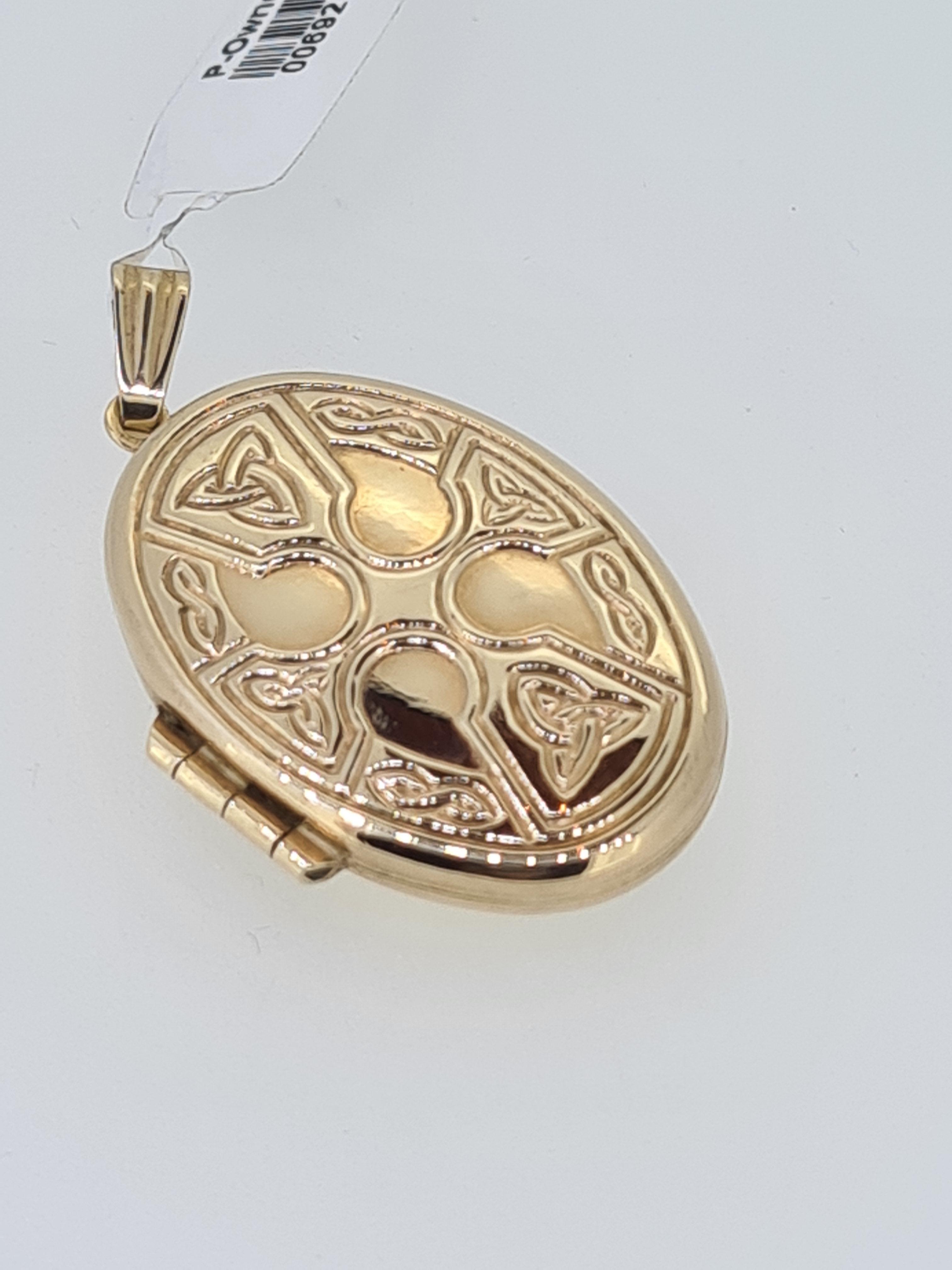 9ct yellow gold celtic design locket