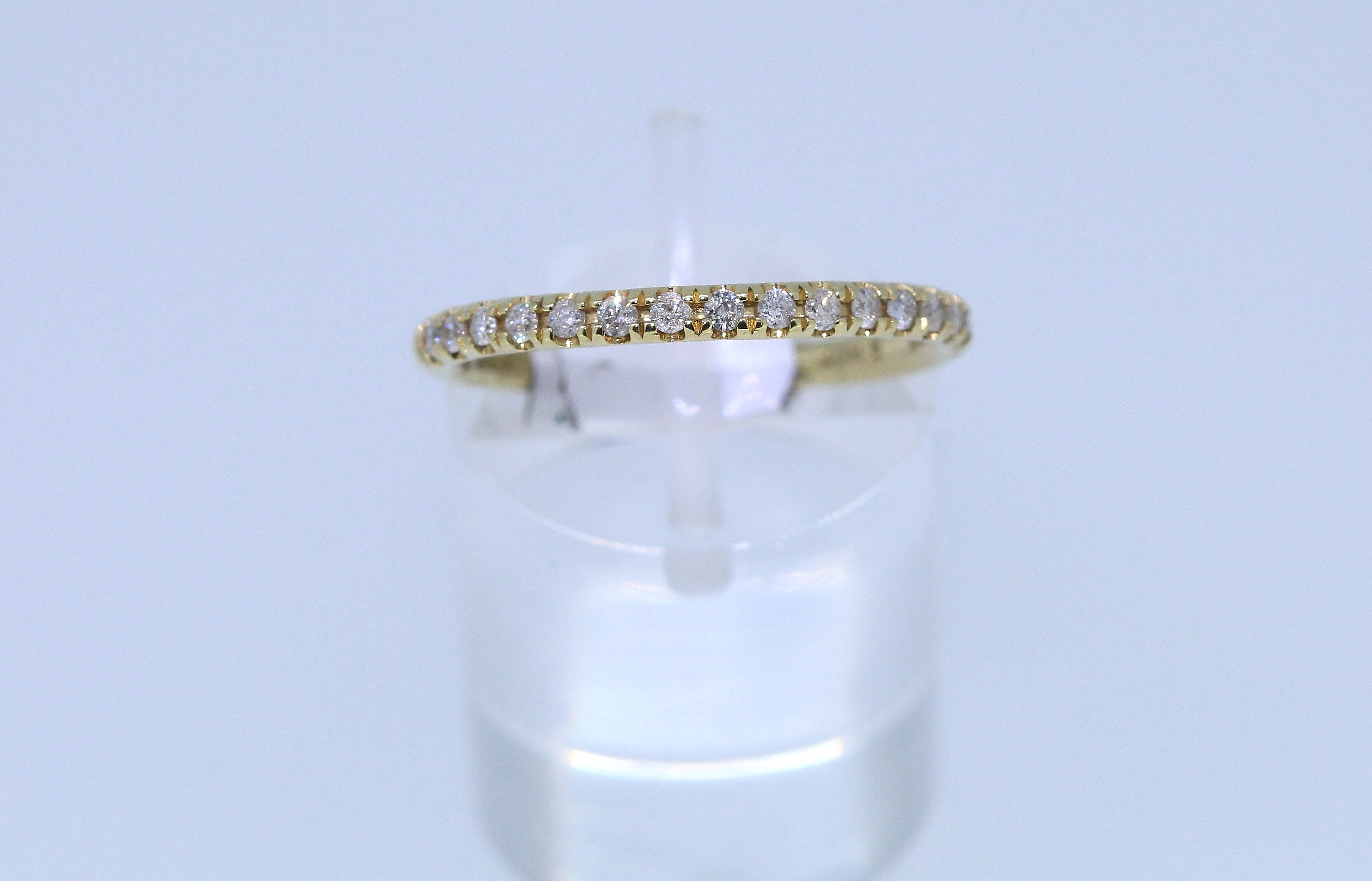 18k Yellow Gold Diamond Eternity Ring