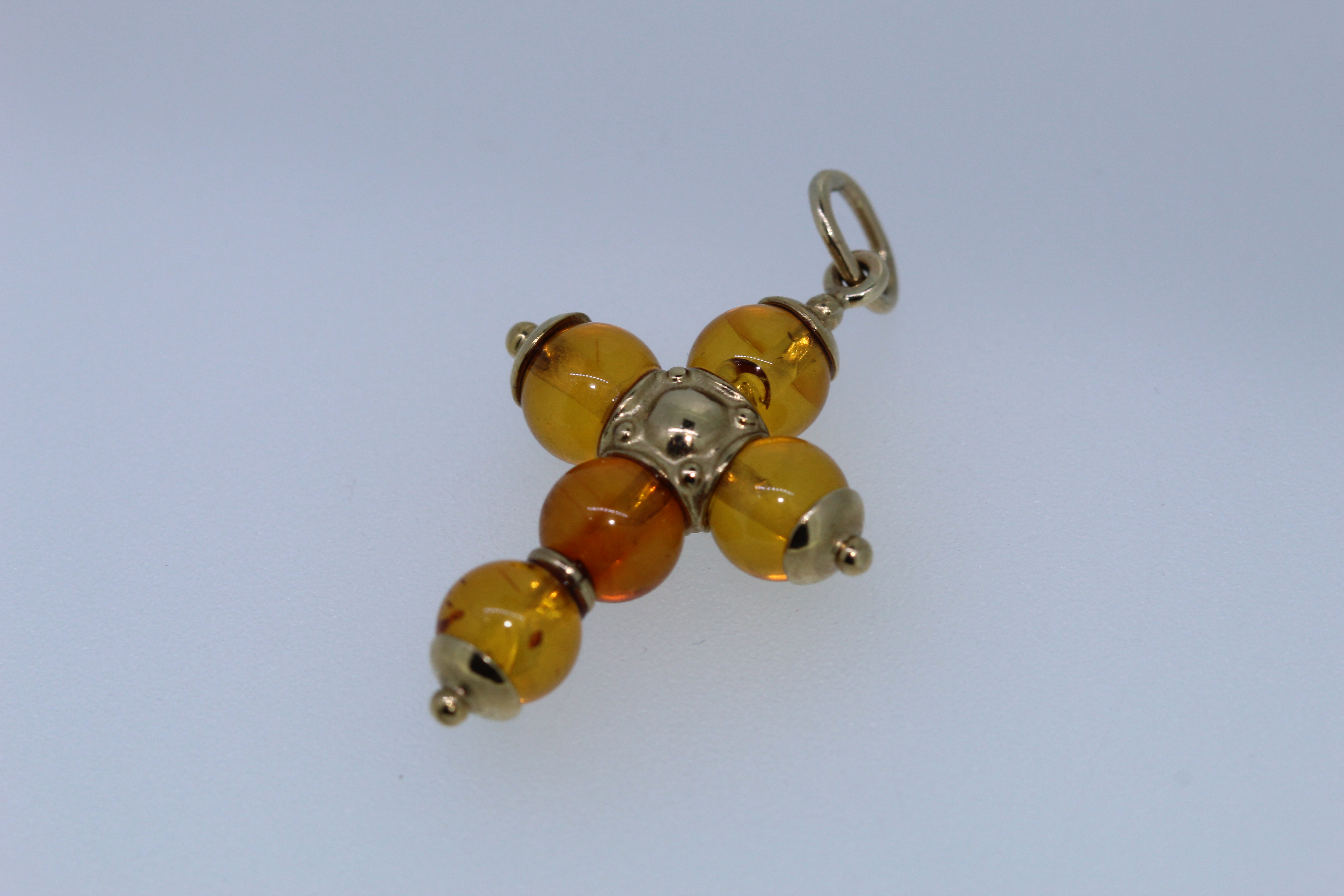 9k Yellow Gold Natural Amber Set Cross - Image 2 of 3