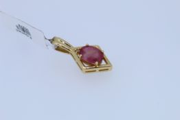 18ct Yellow Gold Ruby Pendant