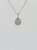 18ct white gold diamond cluster pendant