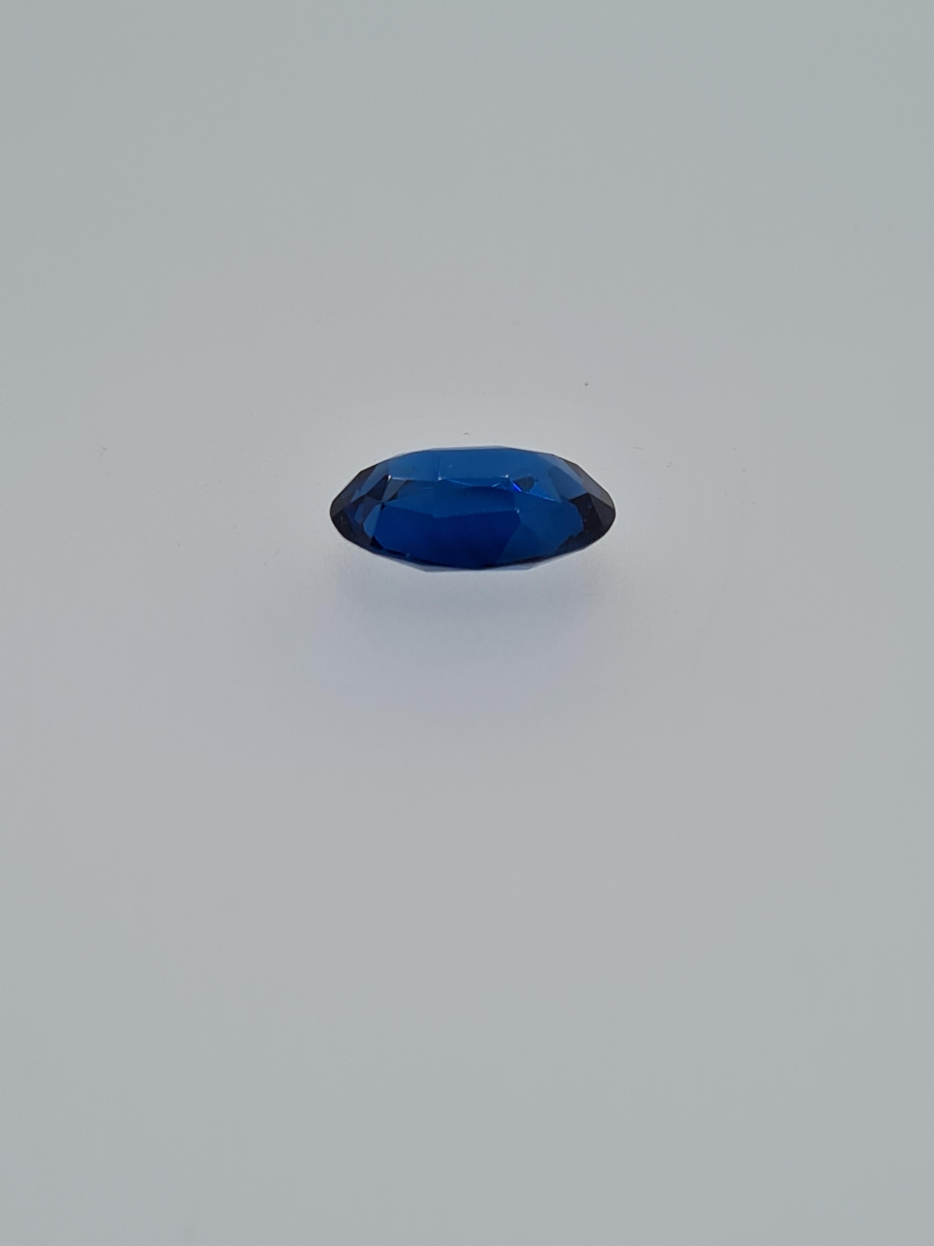 London blue topaz oval cut gem stone - Image 3 of 5