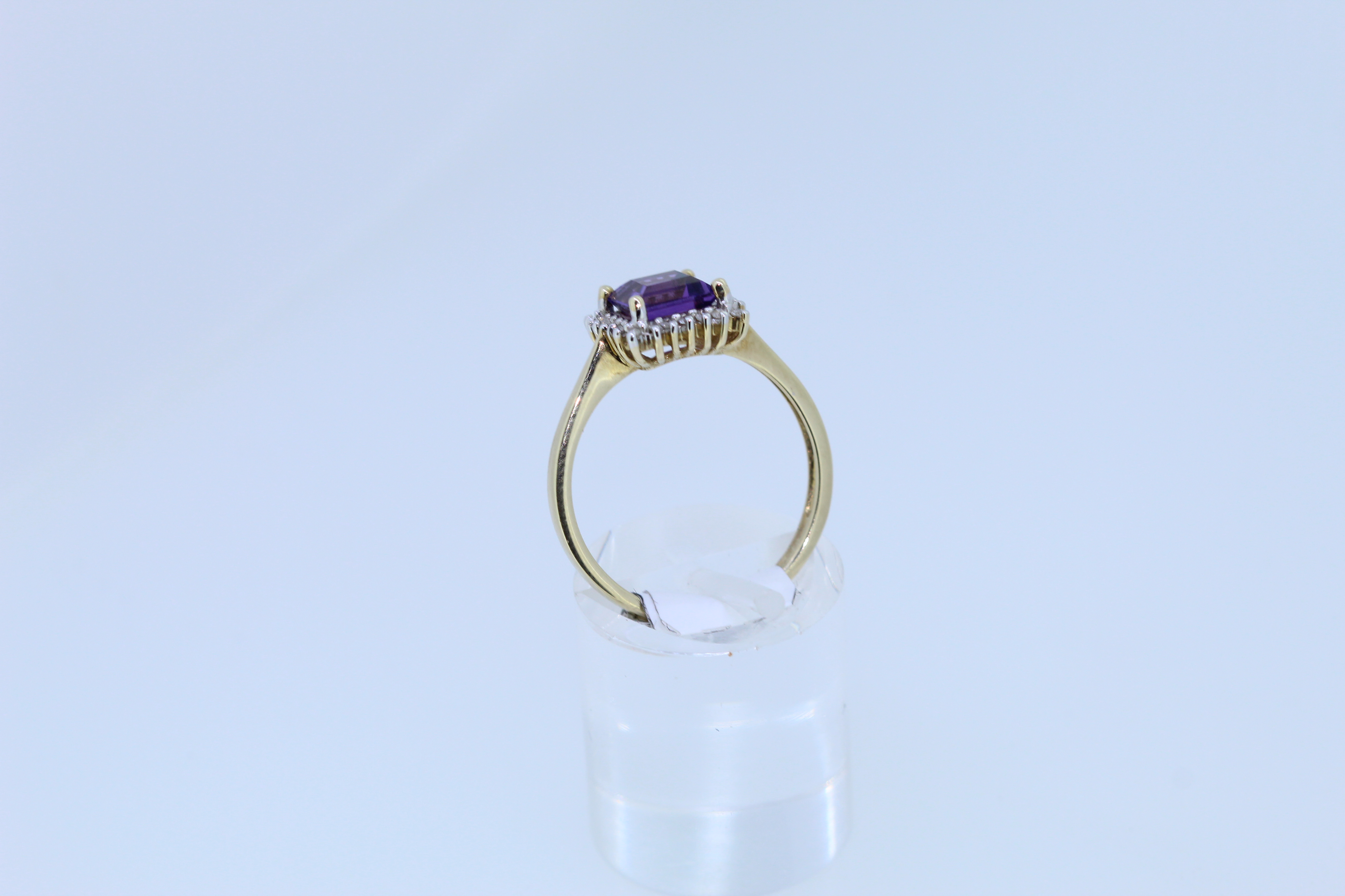 9ct Yellow Gold Amethyst And Diamond Ring - Image 4 of 5
