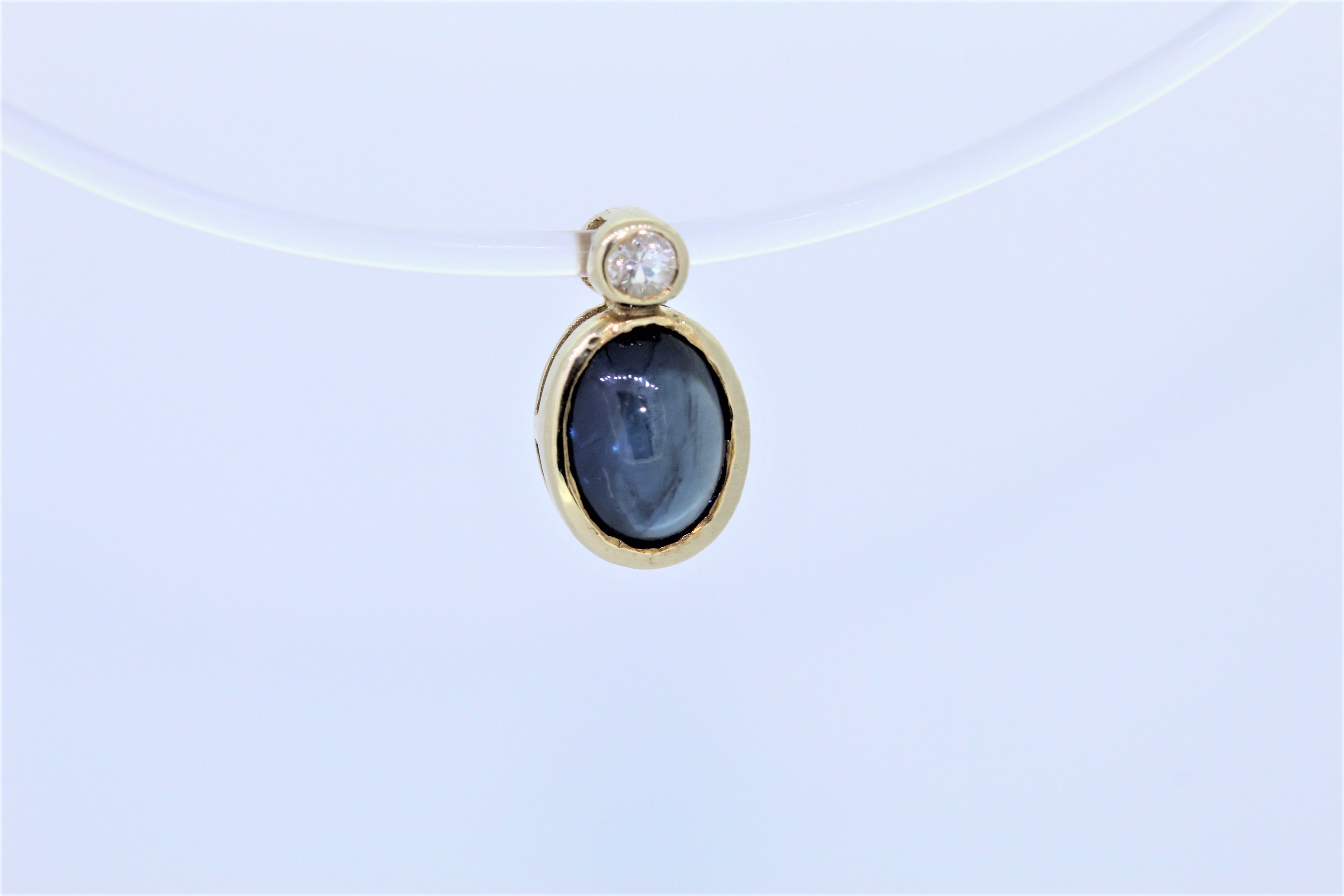 9k Yellow Gold Sapphire And Diamond Set Pendant - Image 5 of 5