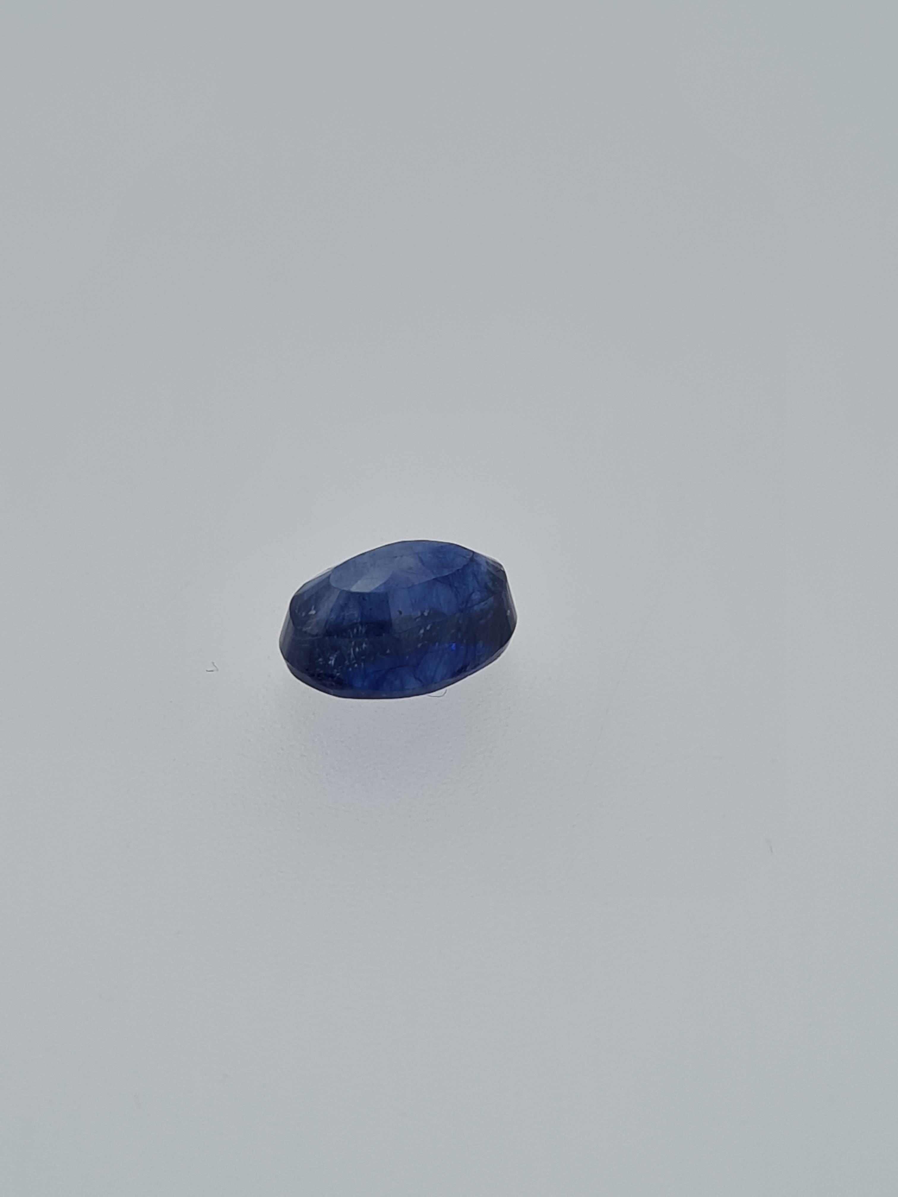 Sapphire oval cut gem stone - Image 3 of 6