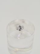 Oval cut diamond