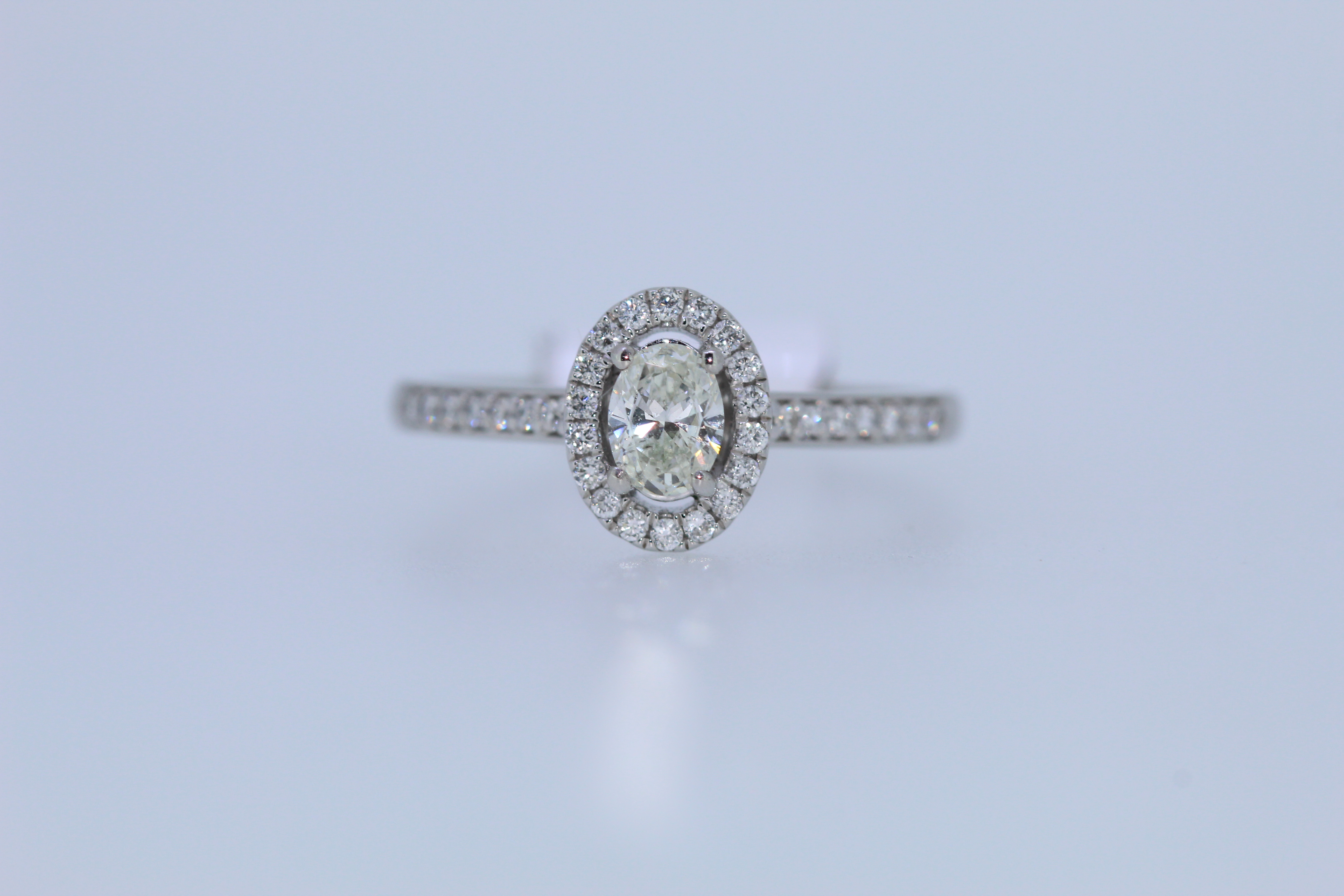 Platinum Oval Cut Halo Diamond Ring - Image 4 of 5