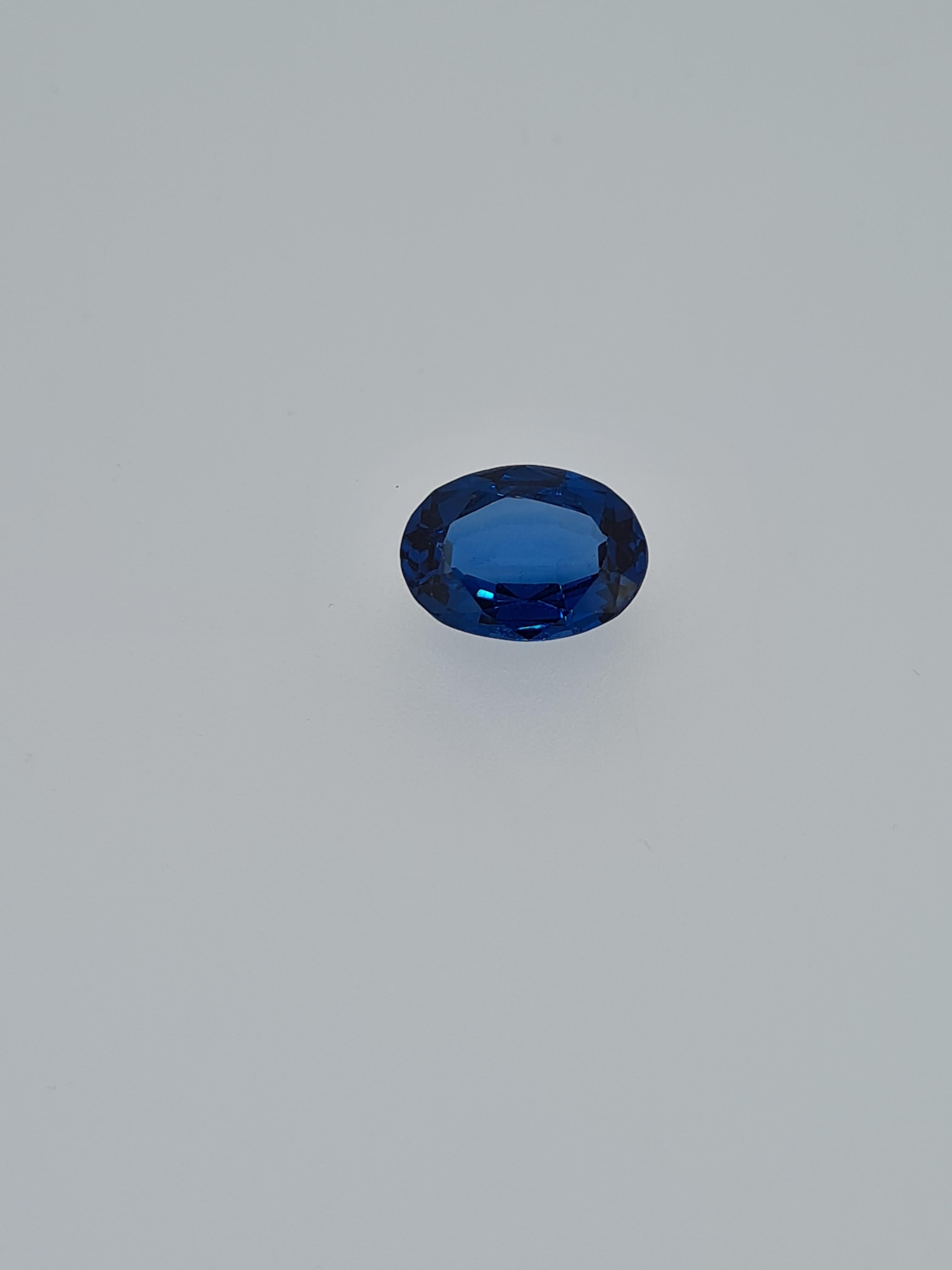 London blue topaz oval cut gem stone - Image 4 of 5
