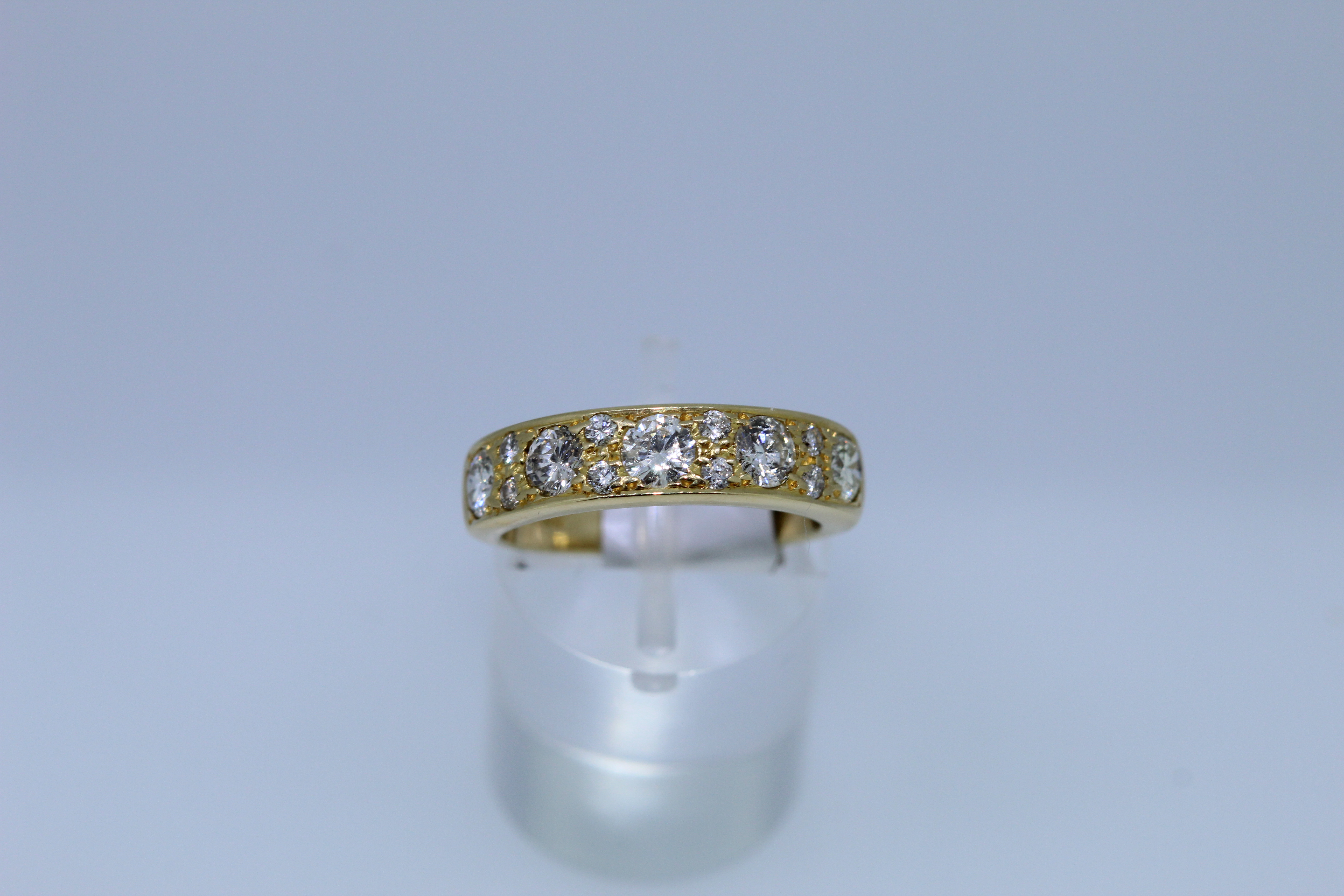 18ct Yellow Gold Diamond Set Band