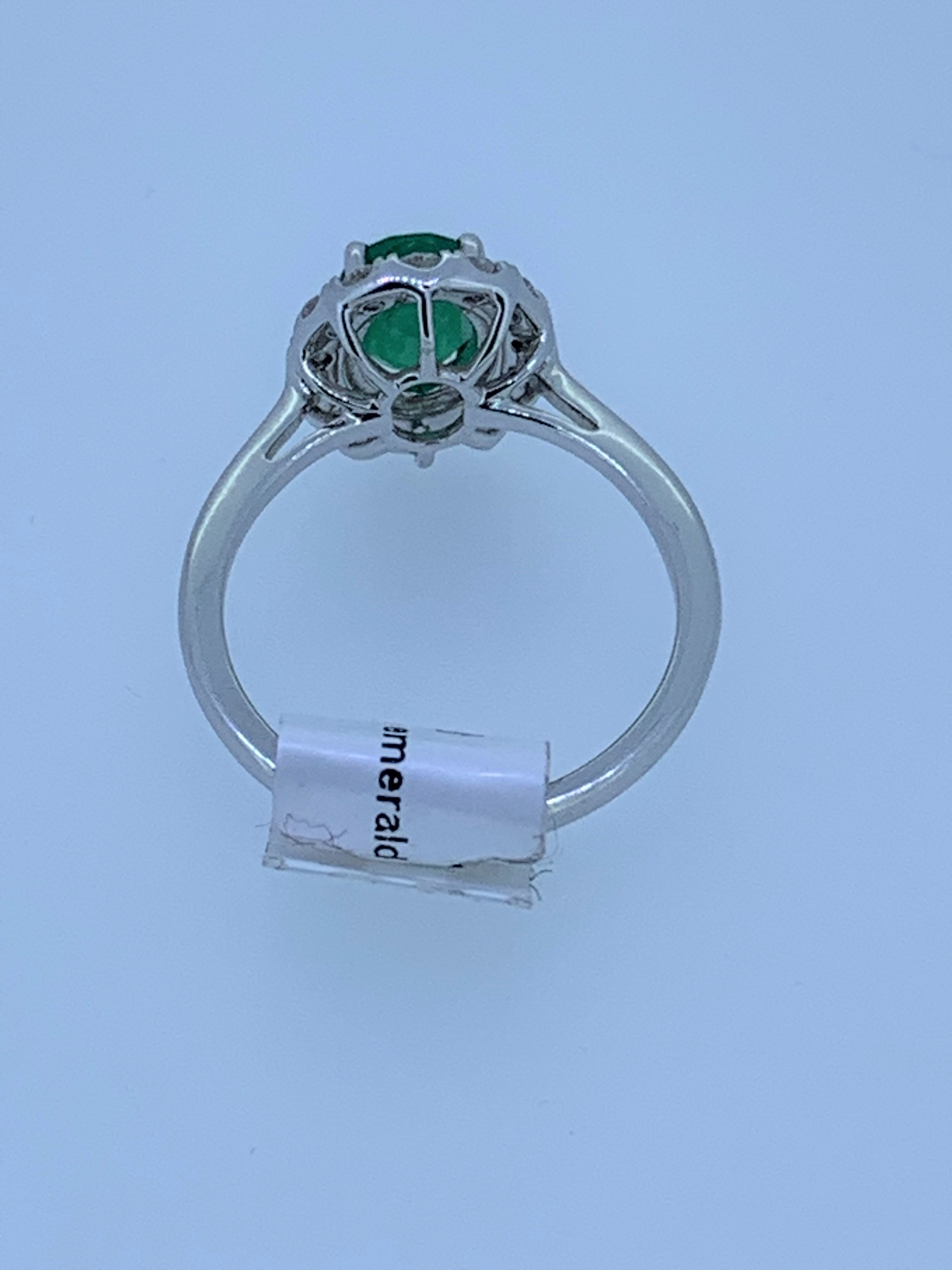 9ct white gold full Uk hallmark emerald and diamond ring - Image 2 of 5