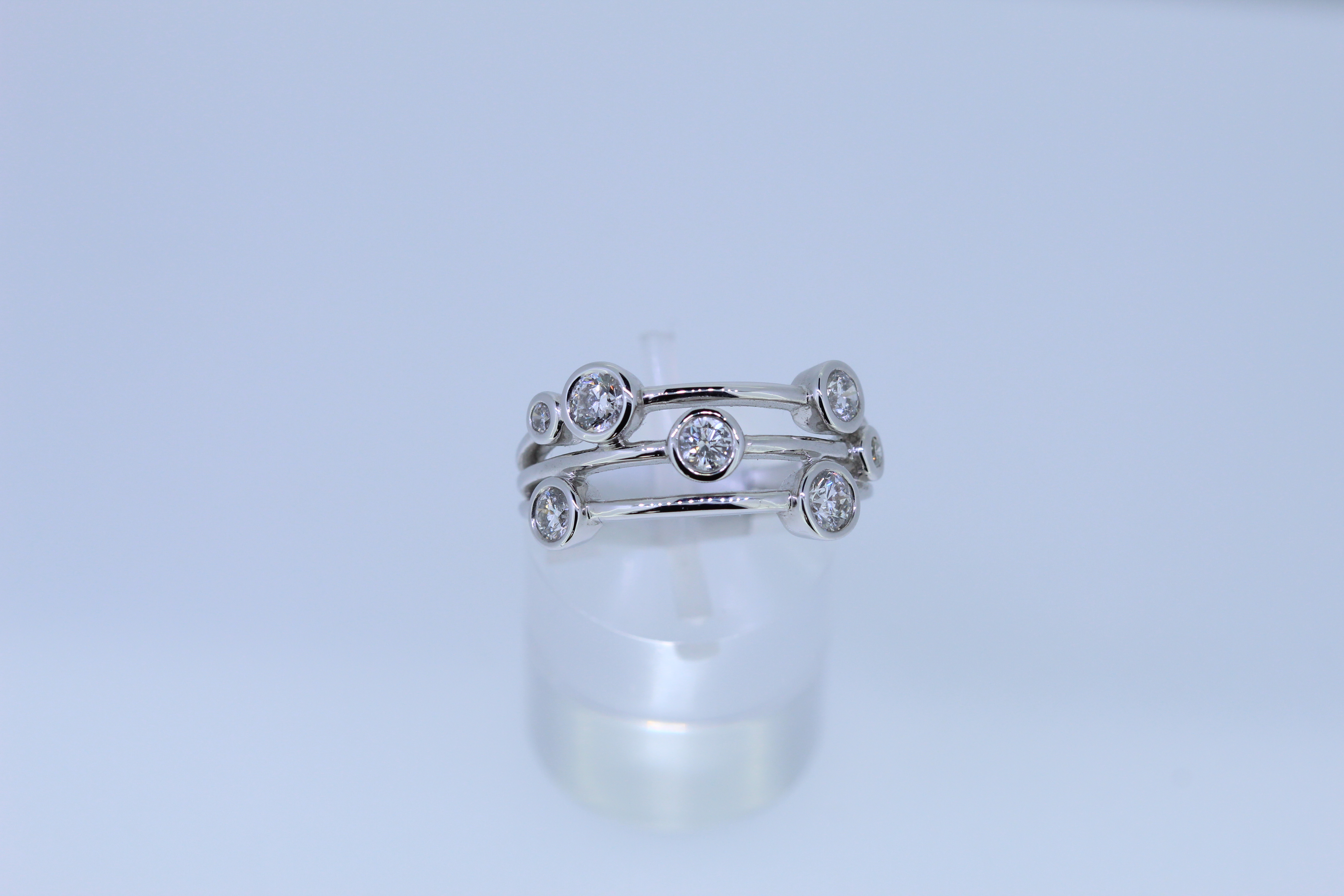 18ct White Gold Diamond Bubble Ring