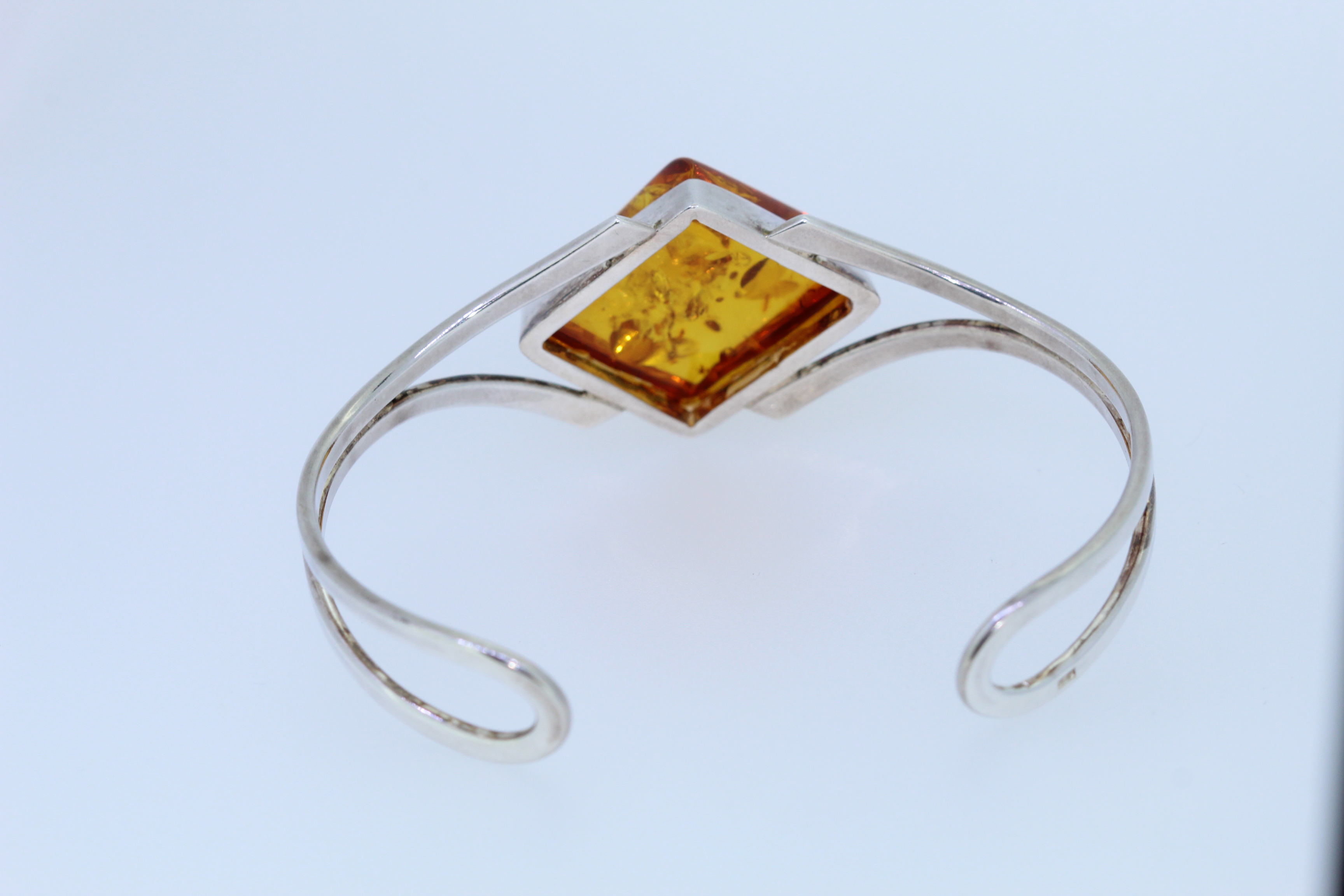 Stamped 925 Silver Natural Amber Bangle - Image 3 of 3