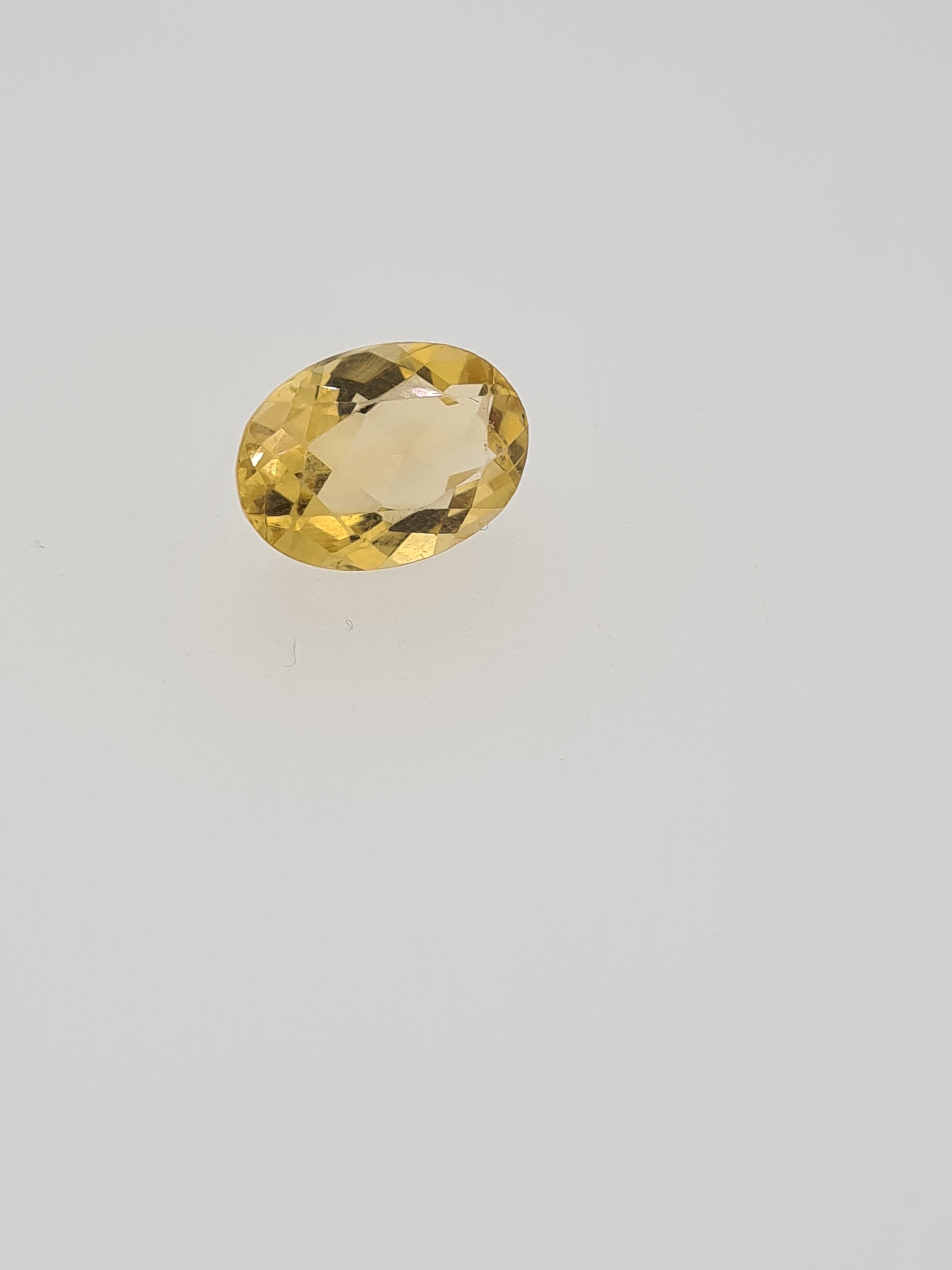 Citrine oval gem stone - Image 4 of 4