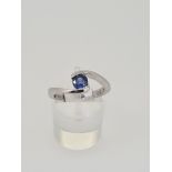 9ct white gold hallmarked sapphire ring