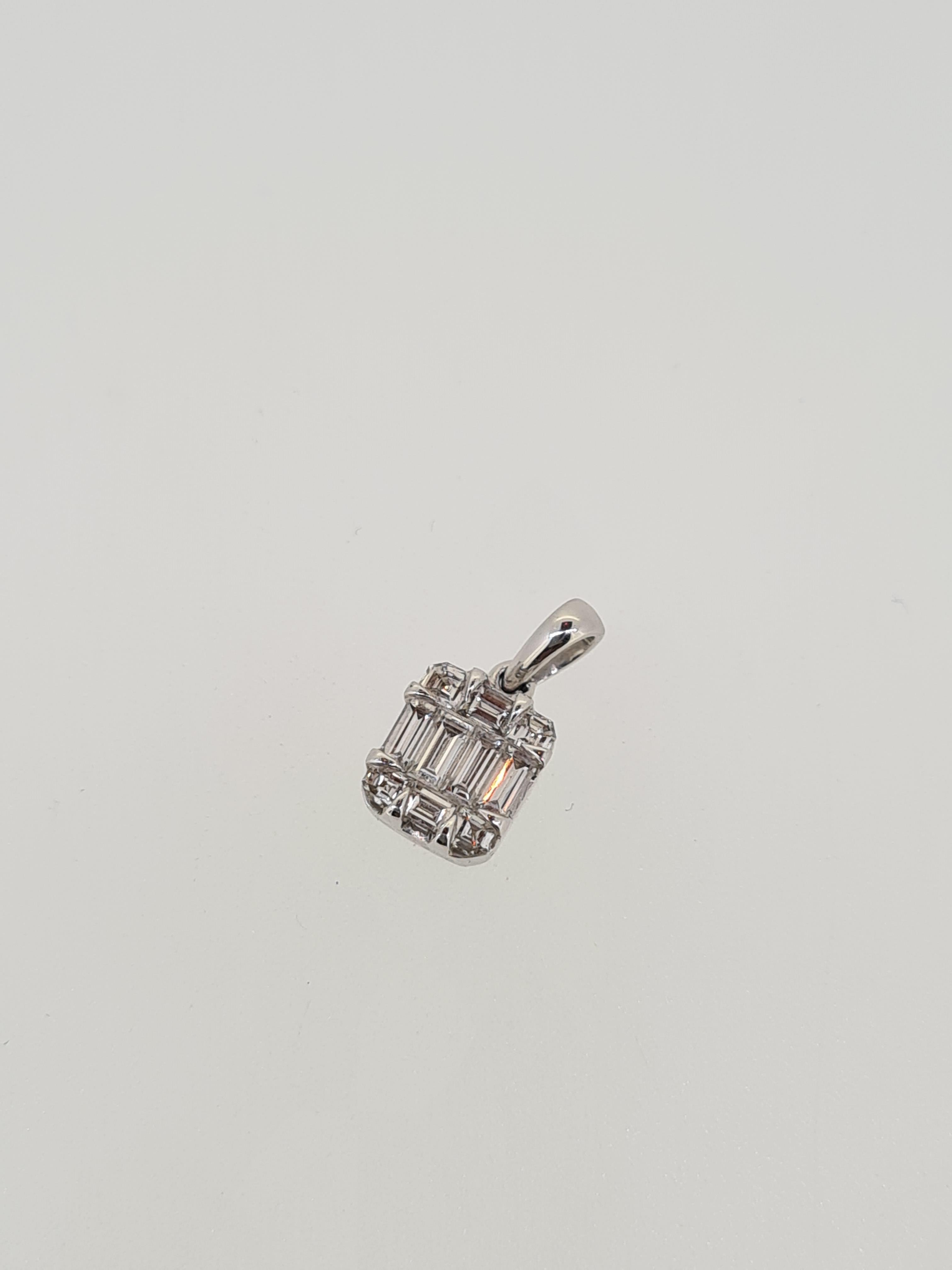 18ct white gold diamond set pendant - Image 5 of 5