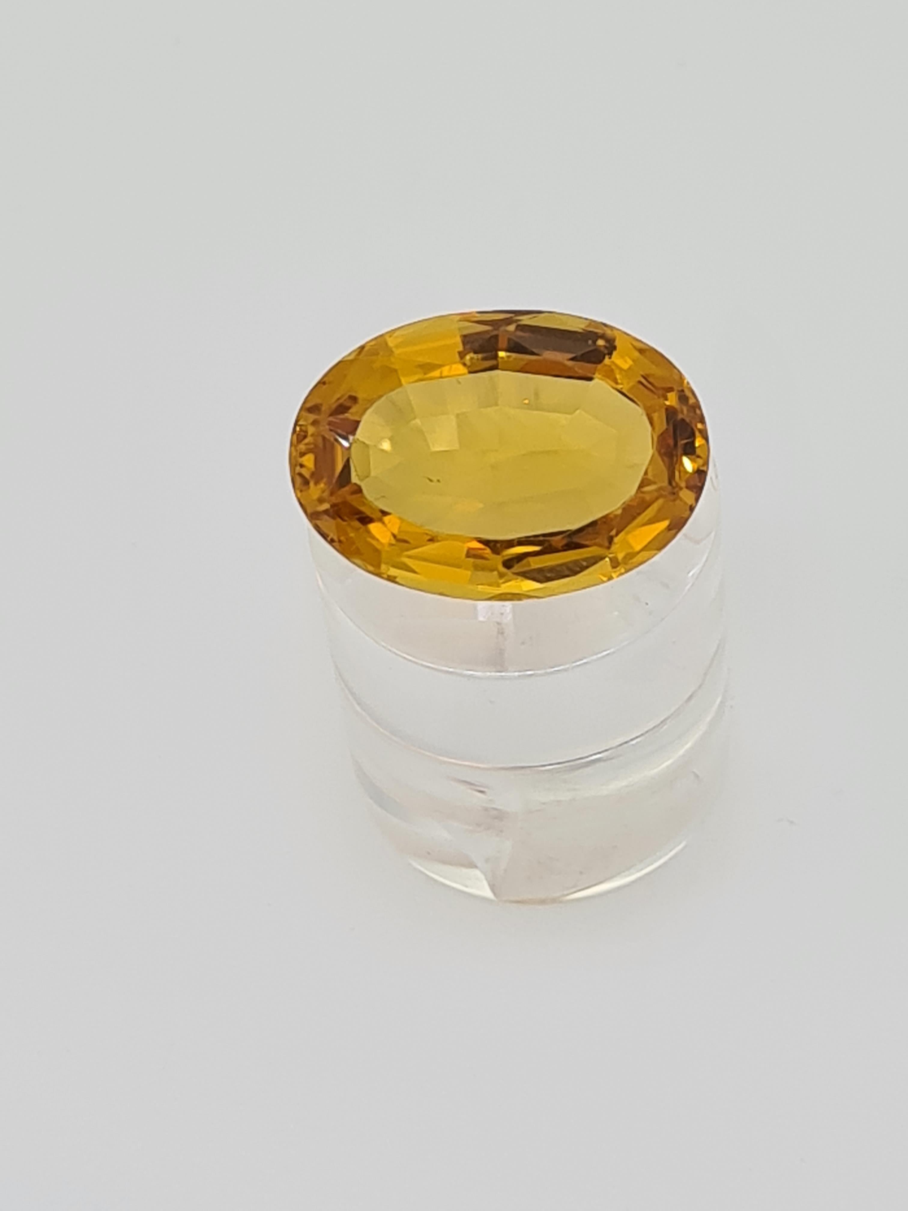 Citrine oval cut gem stone