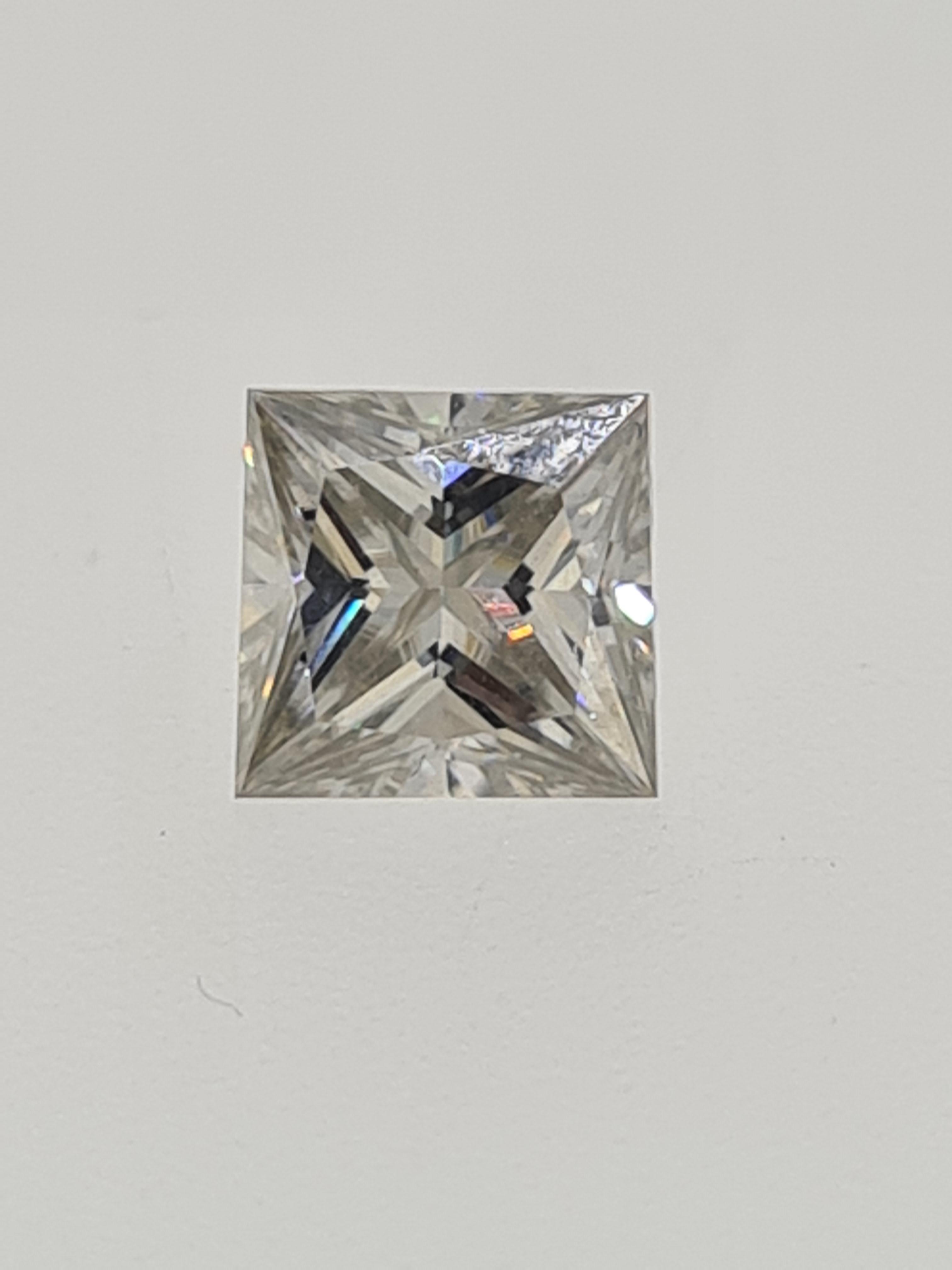 Moissanite princess cut stone