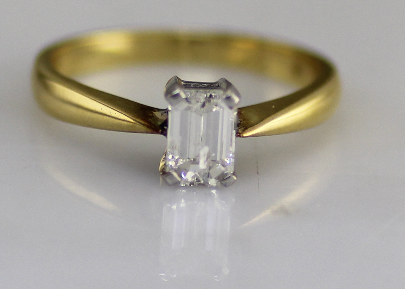 18k Single Stone Emerald Cut Diamond Ring 0.72 Carats - Image 7 of 8