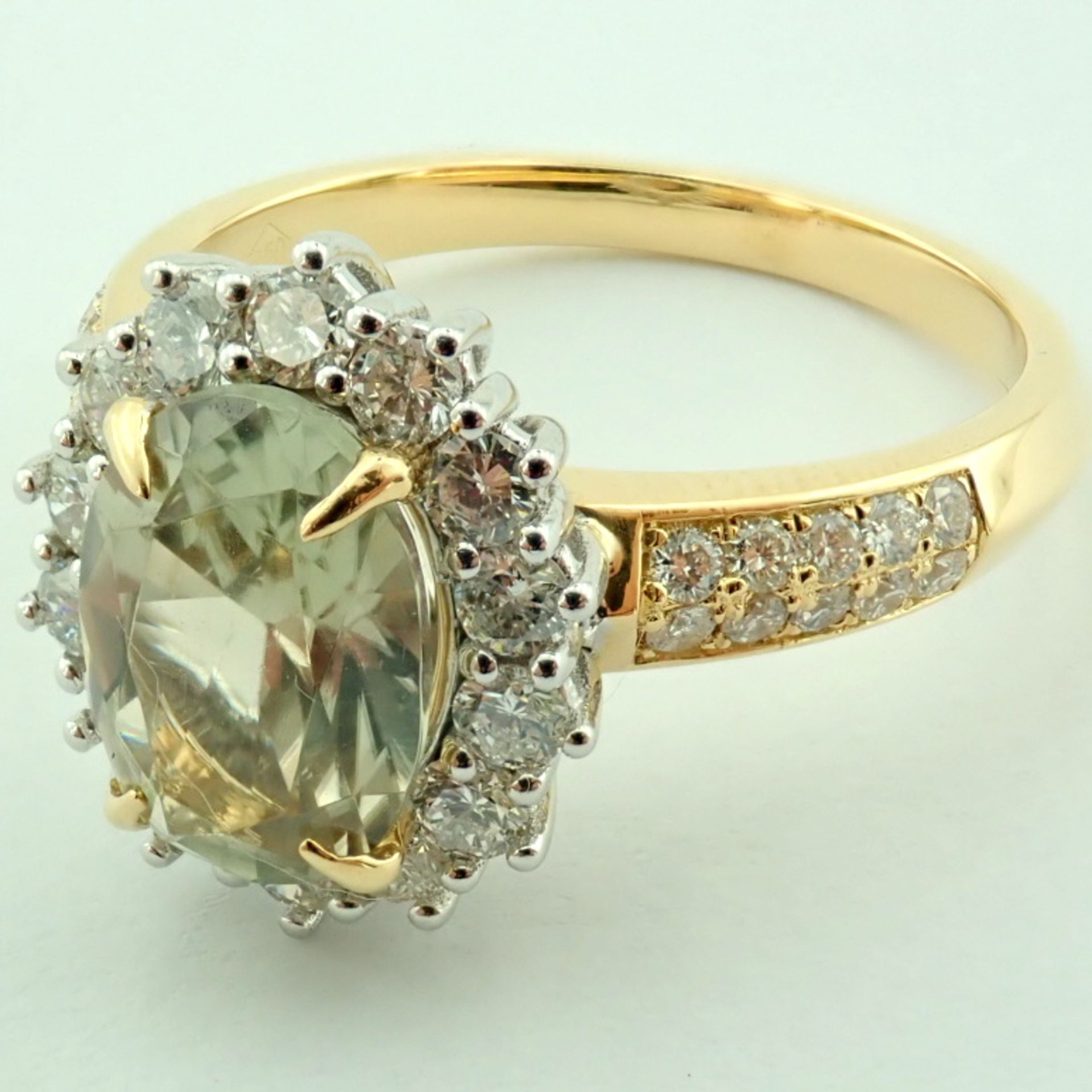 18K Diaspore Color Change Ring- Total 2,70 ct - Image 4 of 10