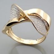 Italian Design Swarovski Zirconia Ring. In 14K Yellow and White Gold