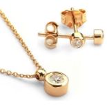 14K Rose Gold - Diamond Earring and Pendant set Total 0,15 ct