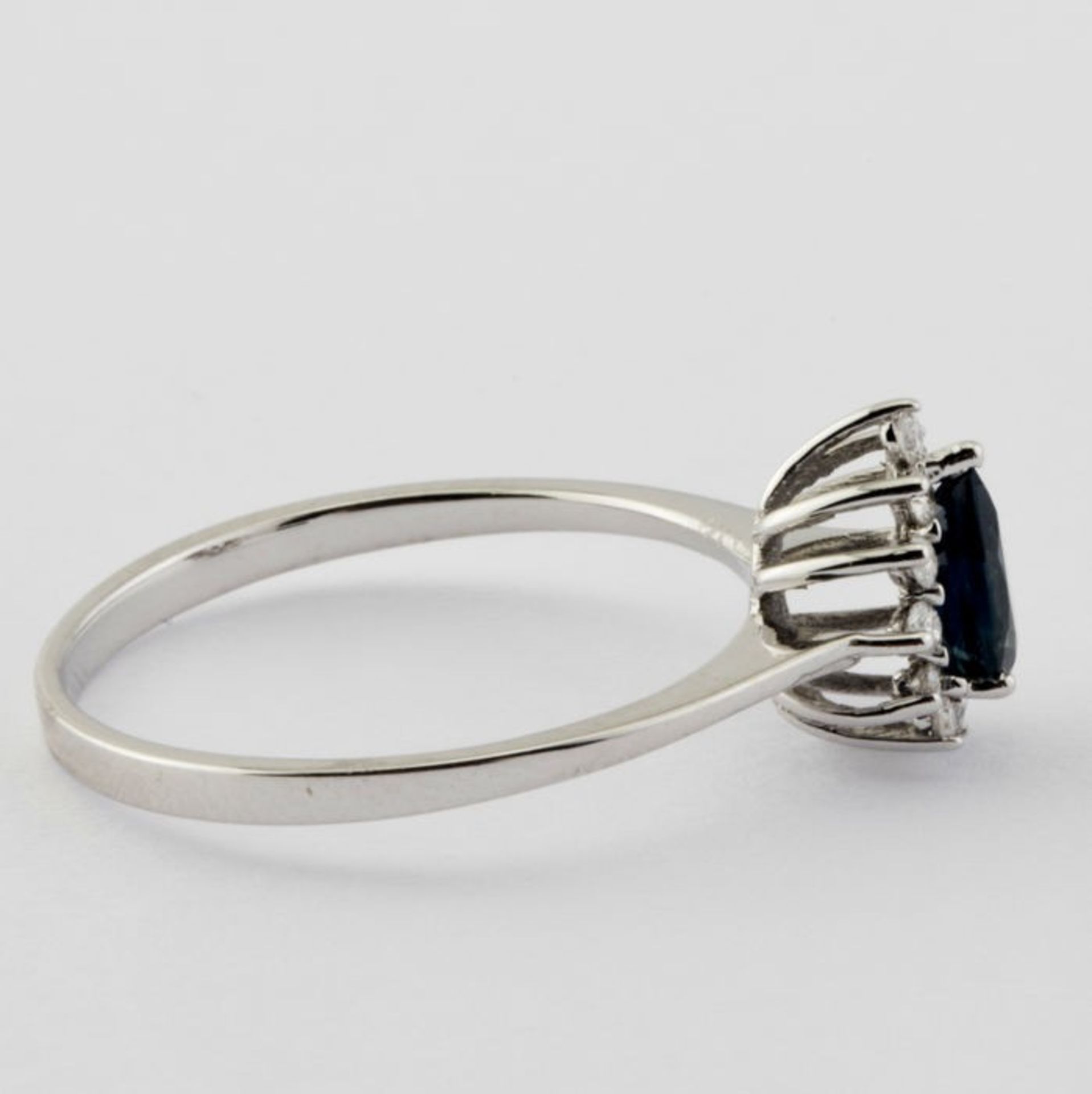 14K White Gold Cluster Ring , natural sapphire and diamond - Image 2 of 6
