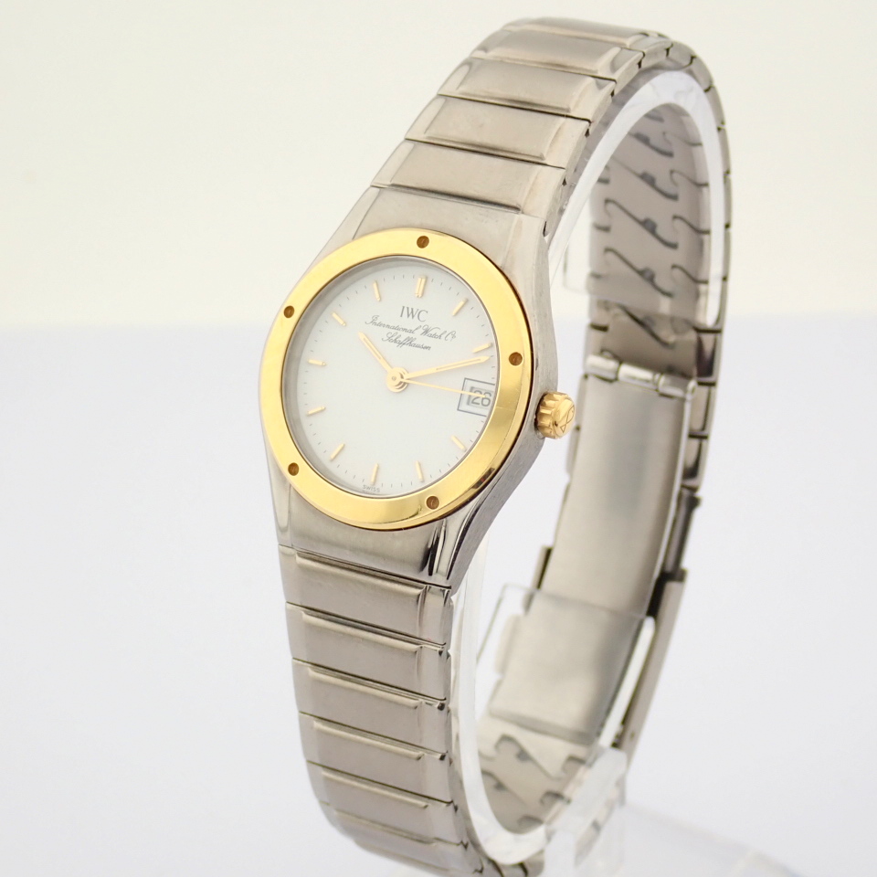 IWC / 1980s IWC INGENIEUR COLLECTORS - Lady's Gold/Titanium Wrist Watch - Image 7 of 16