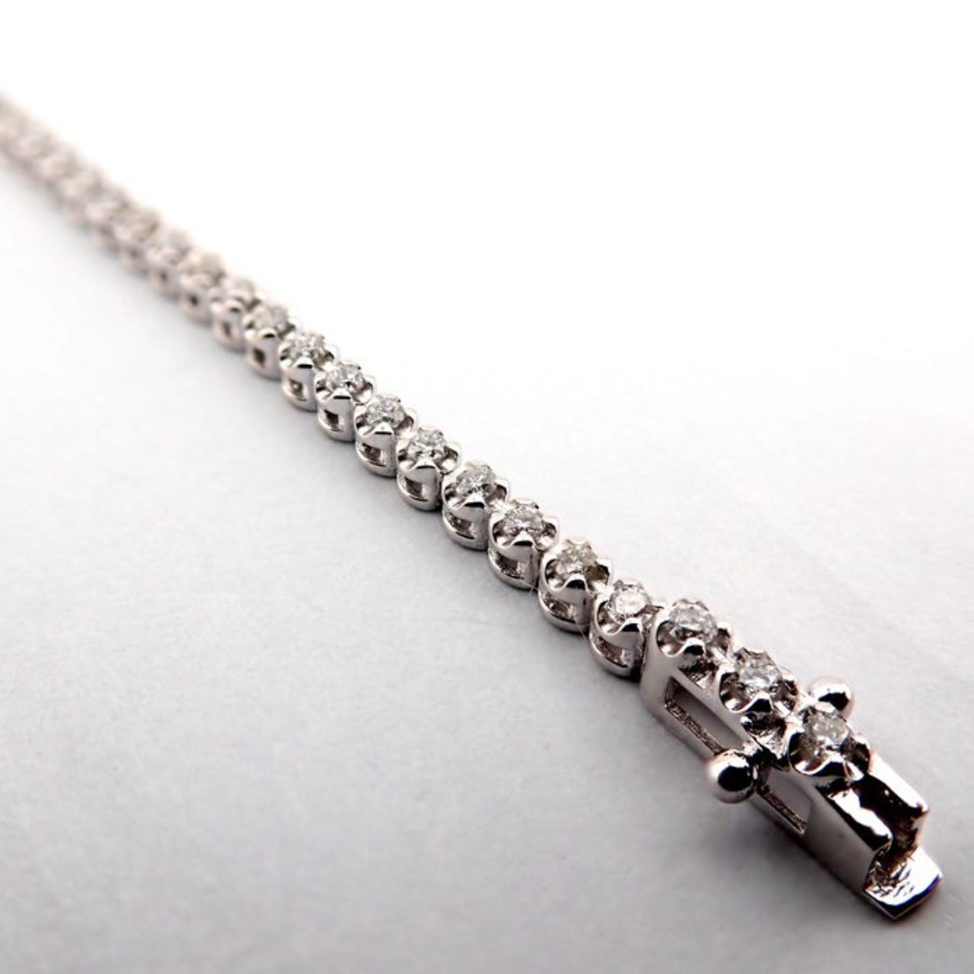 14K 0,91 ct Diamond Tennis Bracelet - Image 4 of 7