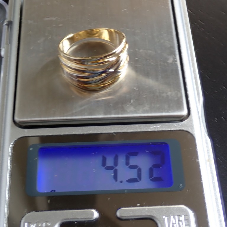 Italian Design Ring. In 14K Yellow and White Gold - Image 5 of 5