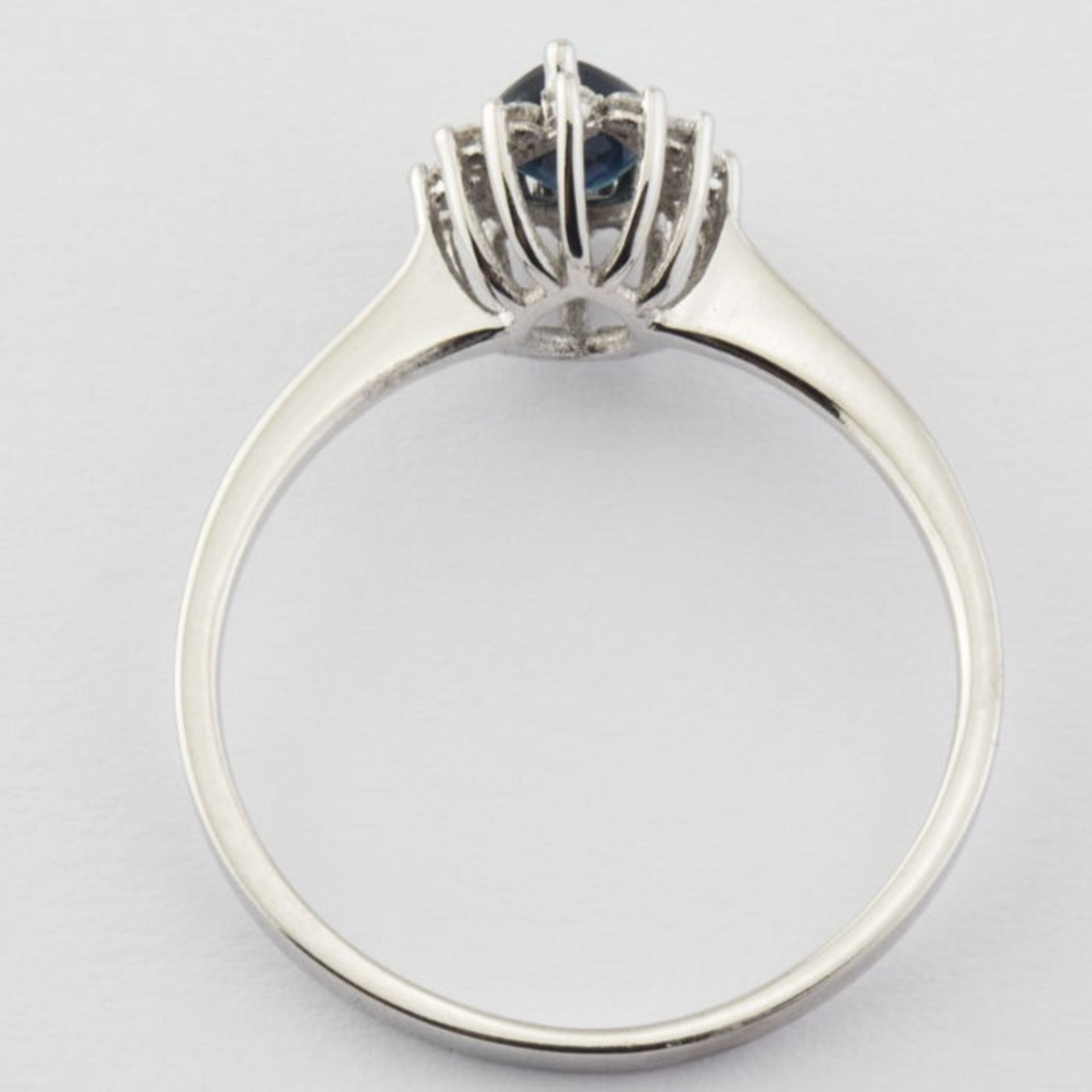 14K White Gold Cluster Ring , natural sapphire and diamond - Image 6 of 6