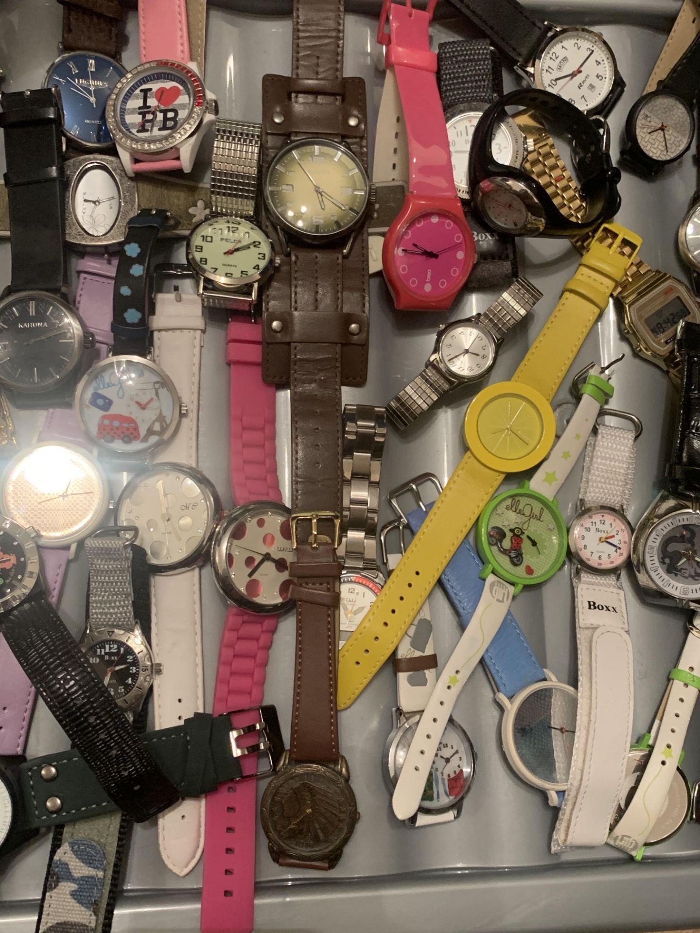 Joblot Assorted Fashion Brand Watches Total 52 - Image 2 of 7