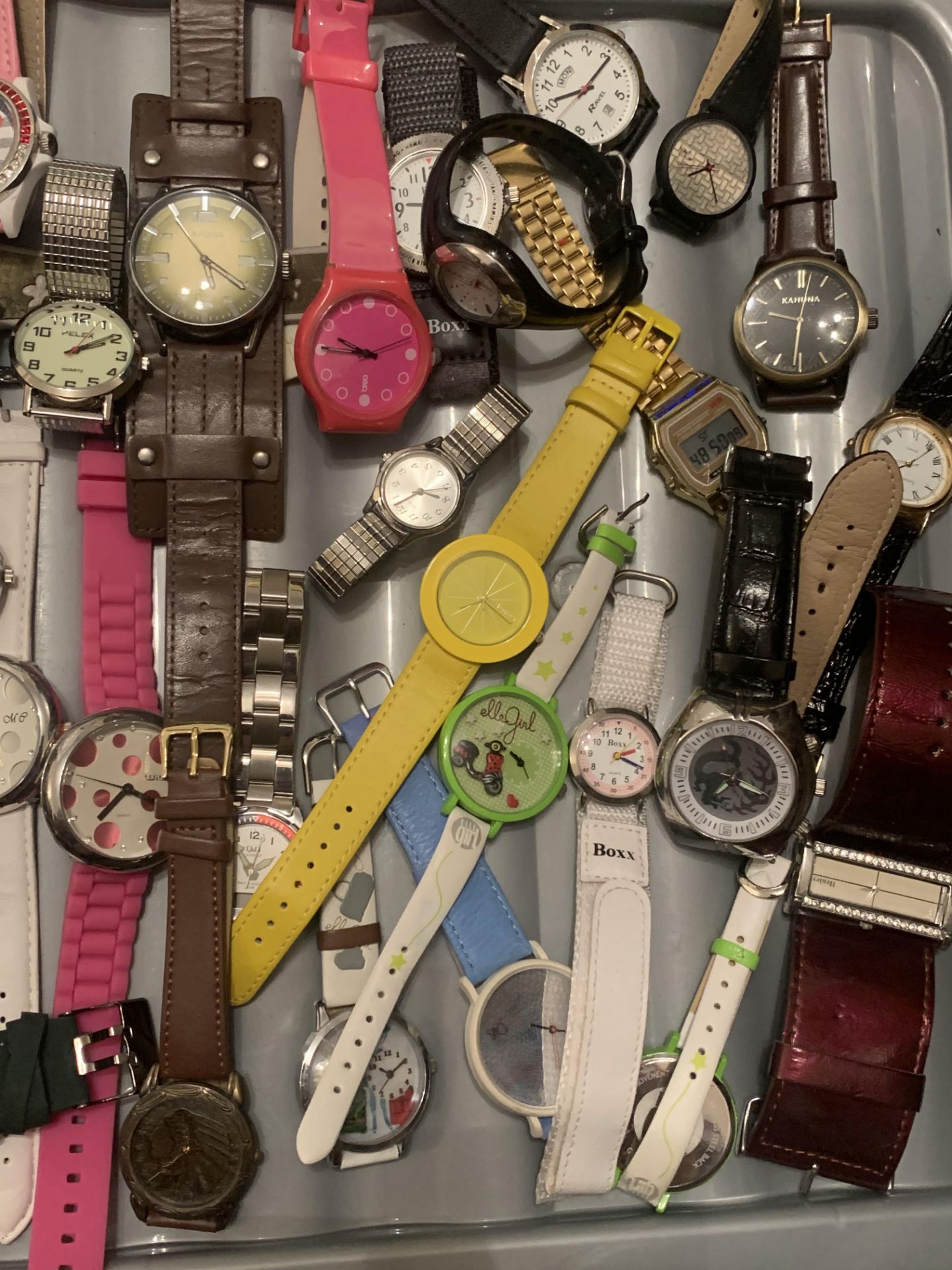 Joblot Assorted Fashion Brand Watches Total 52 - Image 3 of 7