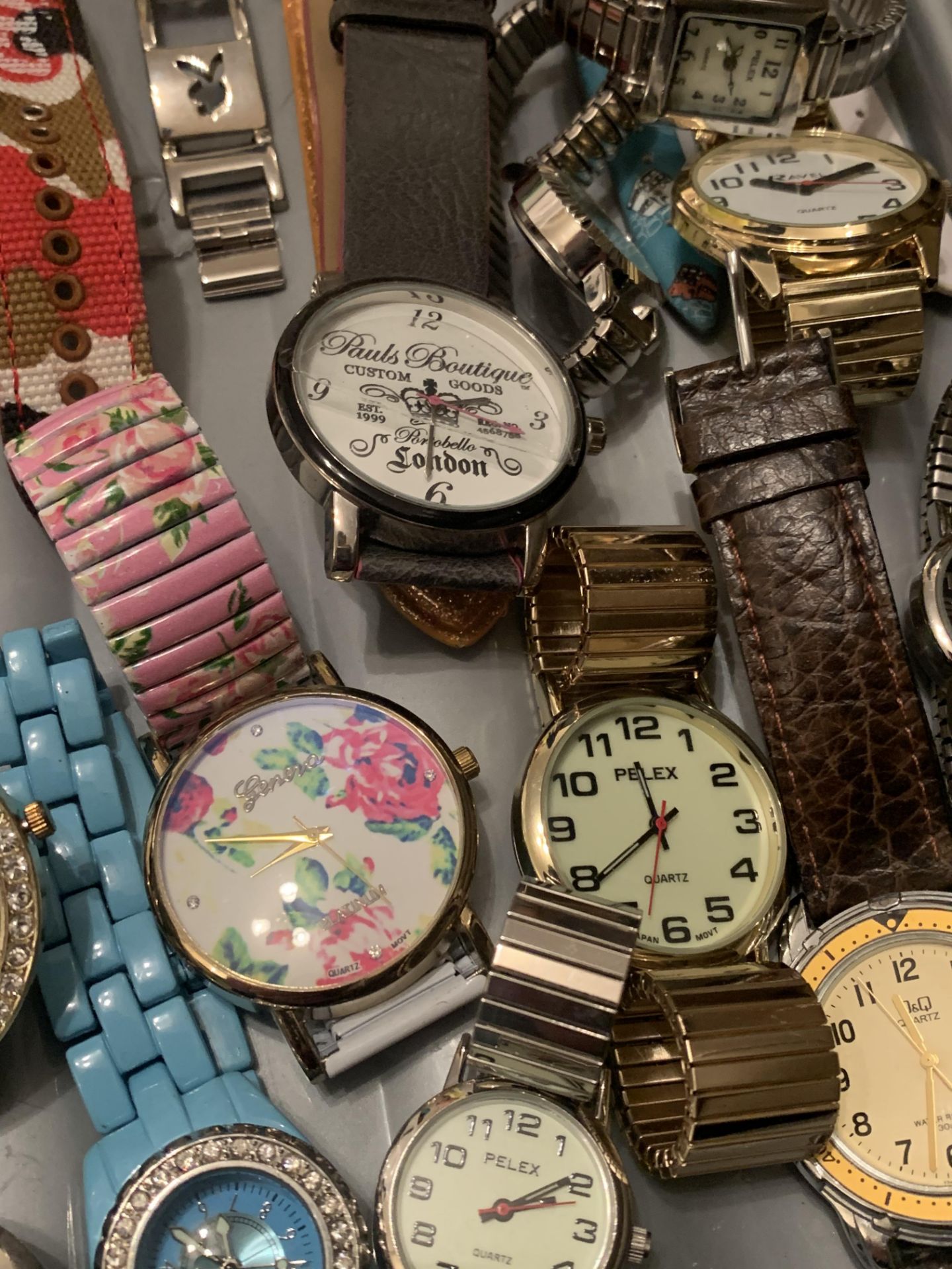 Job Lot Assorted Fashion Wrist Watches Ladies And Gents - Image 4 of 8