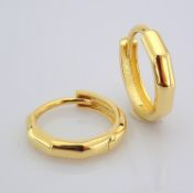 0.6 In (1.5 cm) Earring. In 14K Yellow Gold