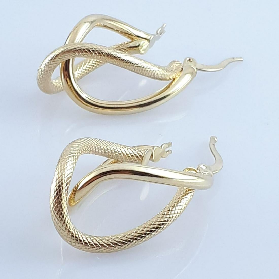 14K Yellow Gold - Earring - Image 5 of 5