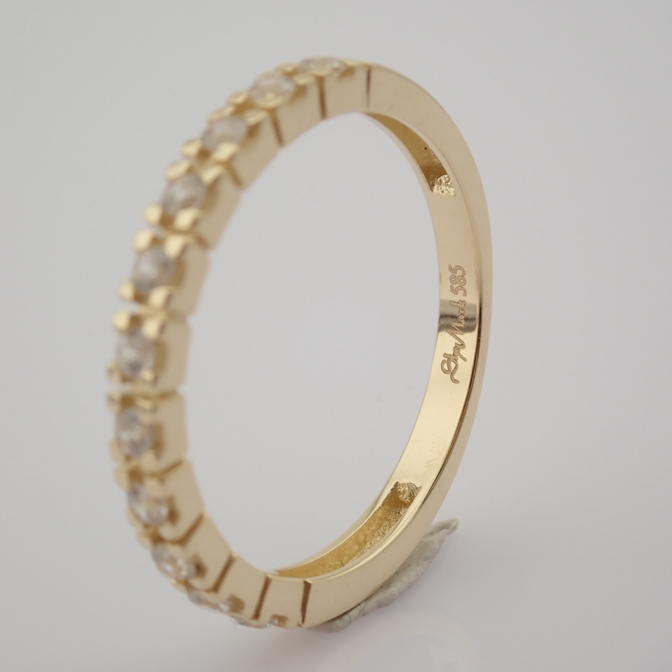 Swarovski Zirconia Ring. In 14K Yellow Gold - Image 2 of 10