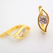 0.4 In (1 cm) Swarovski Zirconia Earring. In 14K Yellow Gold