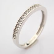 Swarovski Zirconia Ring. In 14K White Gold