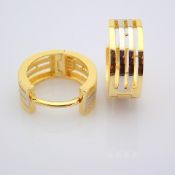 0.6 In (1.5 cm) Earring. In 14K Yellow Gold