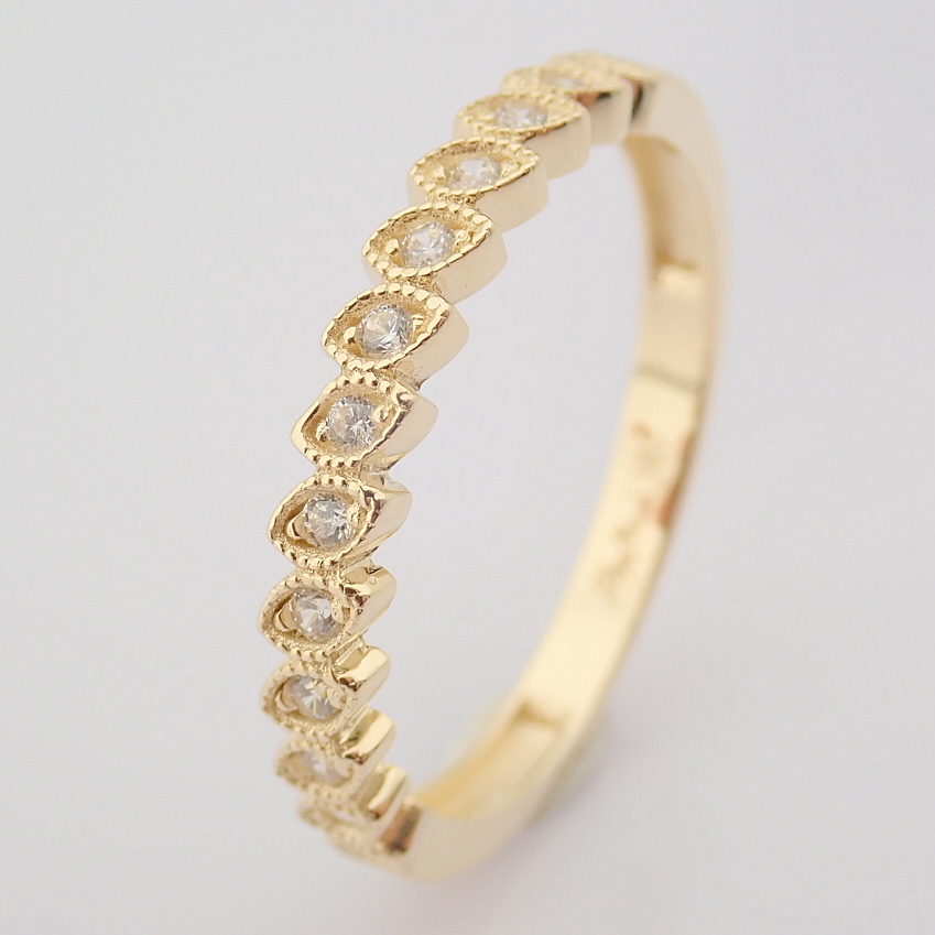 Swarovski Zirconia Ring. In 14K Yellow Gold