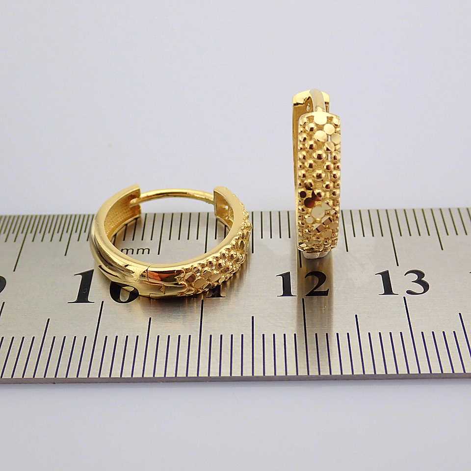 0.6 In (1.5 cm) Earring. In 14K Yellow Gold - Image 3 of 3