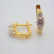 0.5 In (1.2 cm) Swarovski Zirconia Earring. In 14K Yellow Gold
