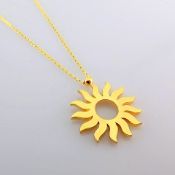 17.3 In (44 cm) Pendant. In 14K Yellow Gold