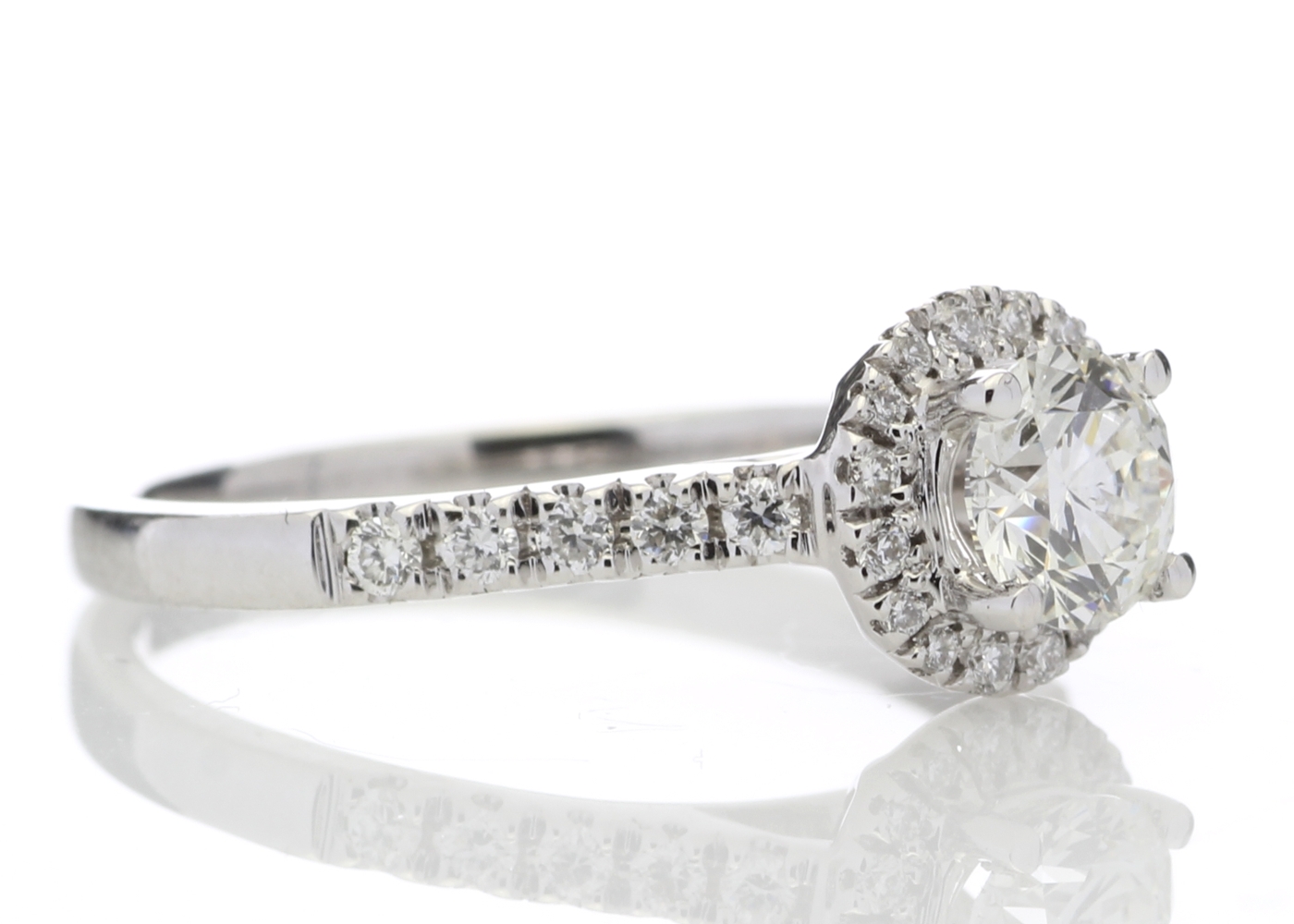 18ct White Gold Halo Diamond Ring 0.70 Carats - Image 4 of 6