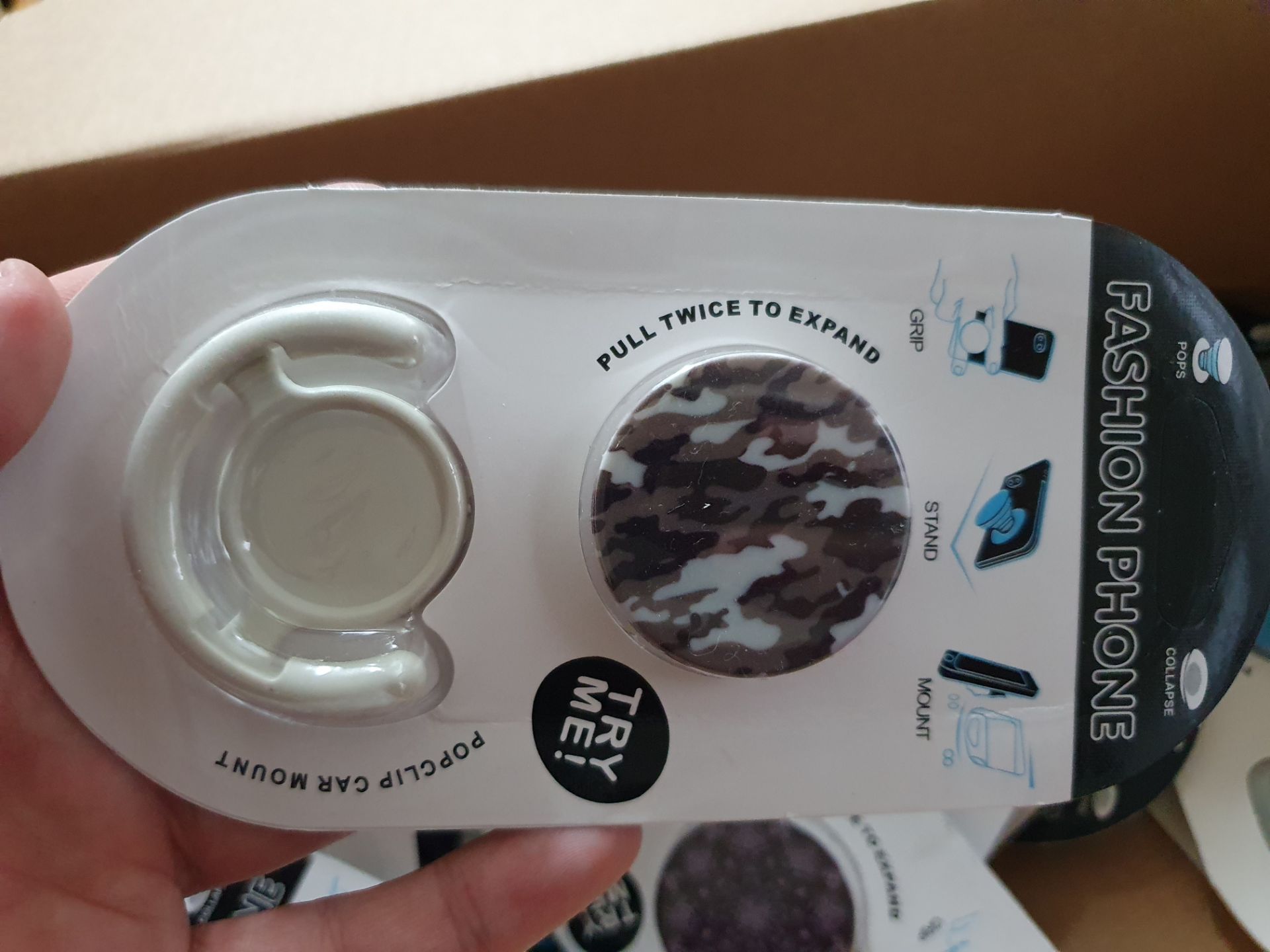 Mix Styles Pop Sockets Rrp £30 - Image 5 of 6